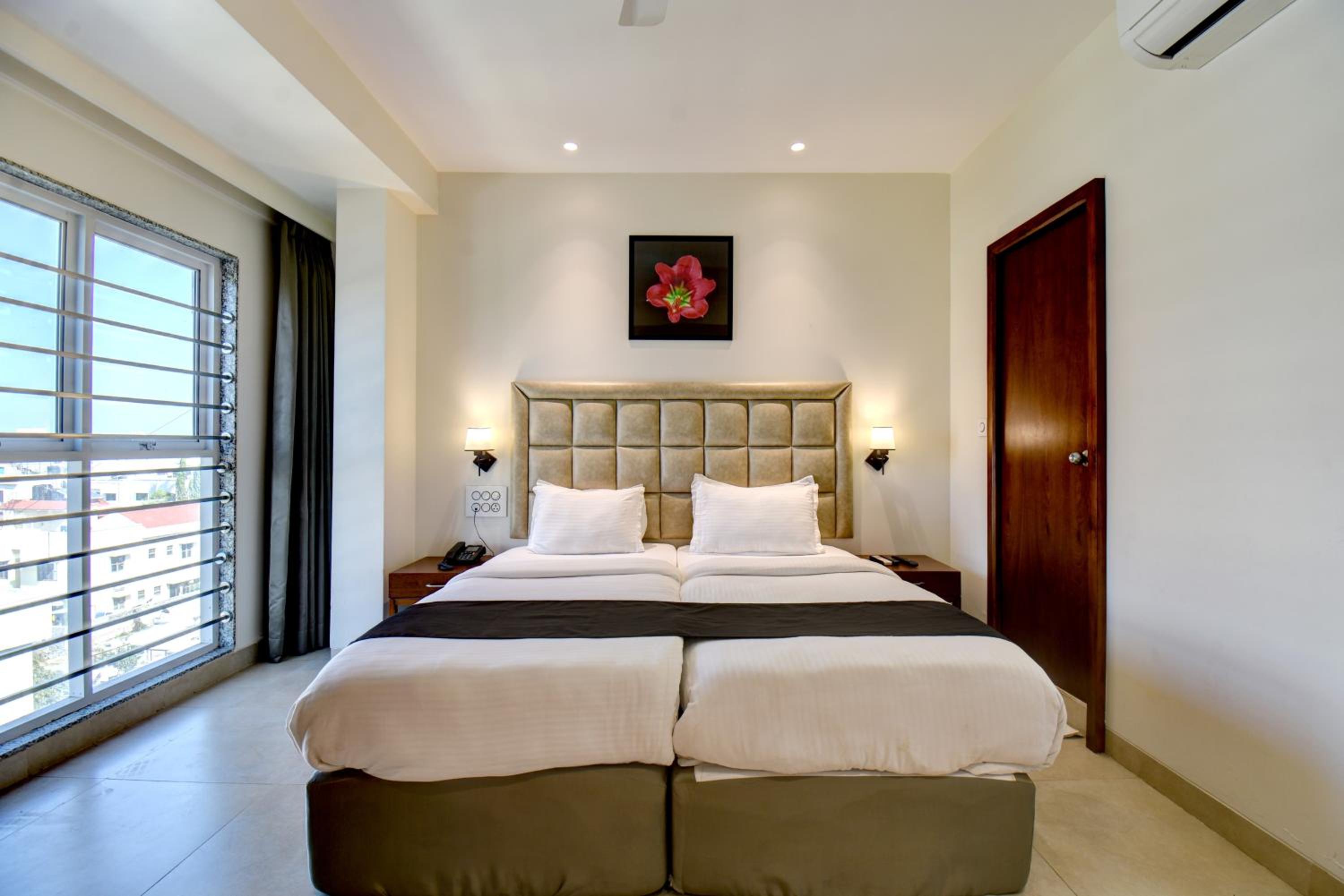 Deluxe Twin Room - Photo 6