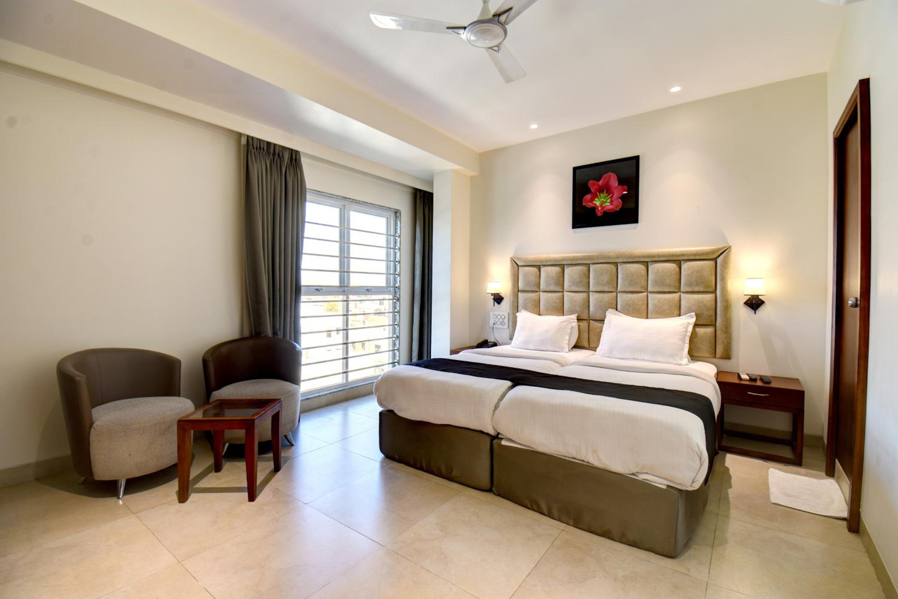 Deluxe Twin Room - Photo 1