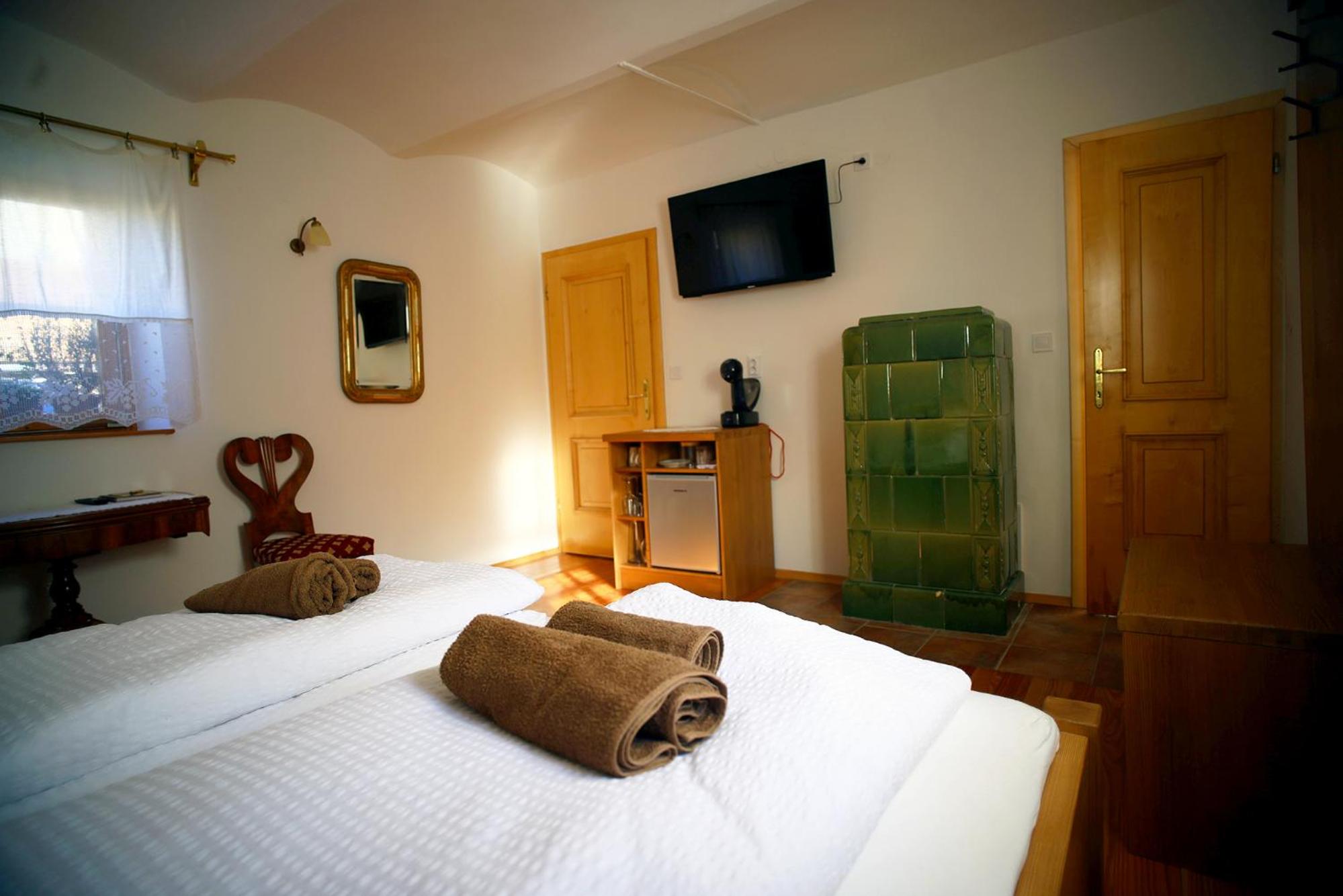 Standard Double Room - Photo 1