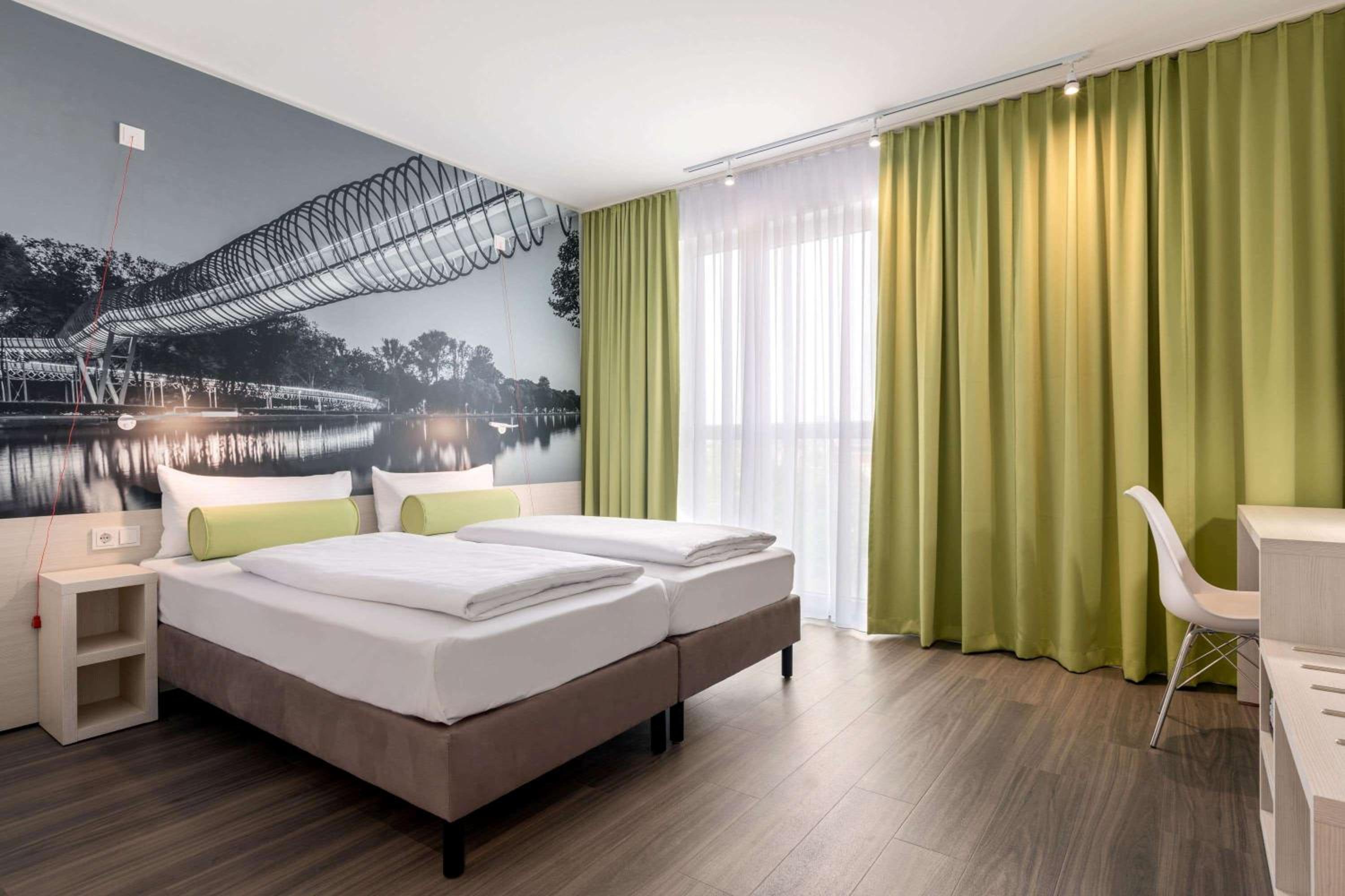 Standard Double Room - 2 Adjoining Rooms - Photo 7
