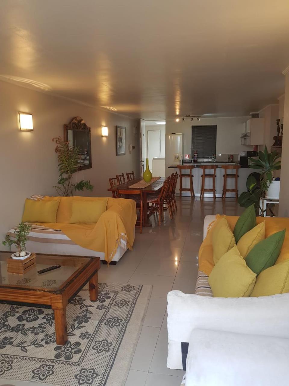 Two-Bedroom Apartment - Photo 3