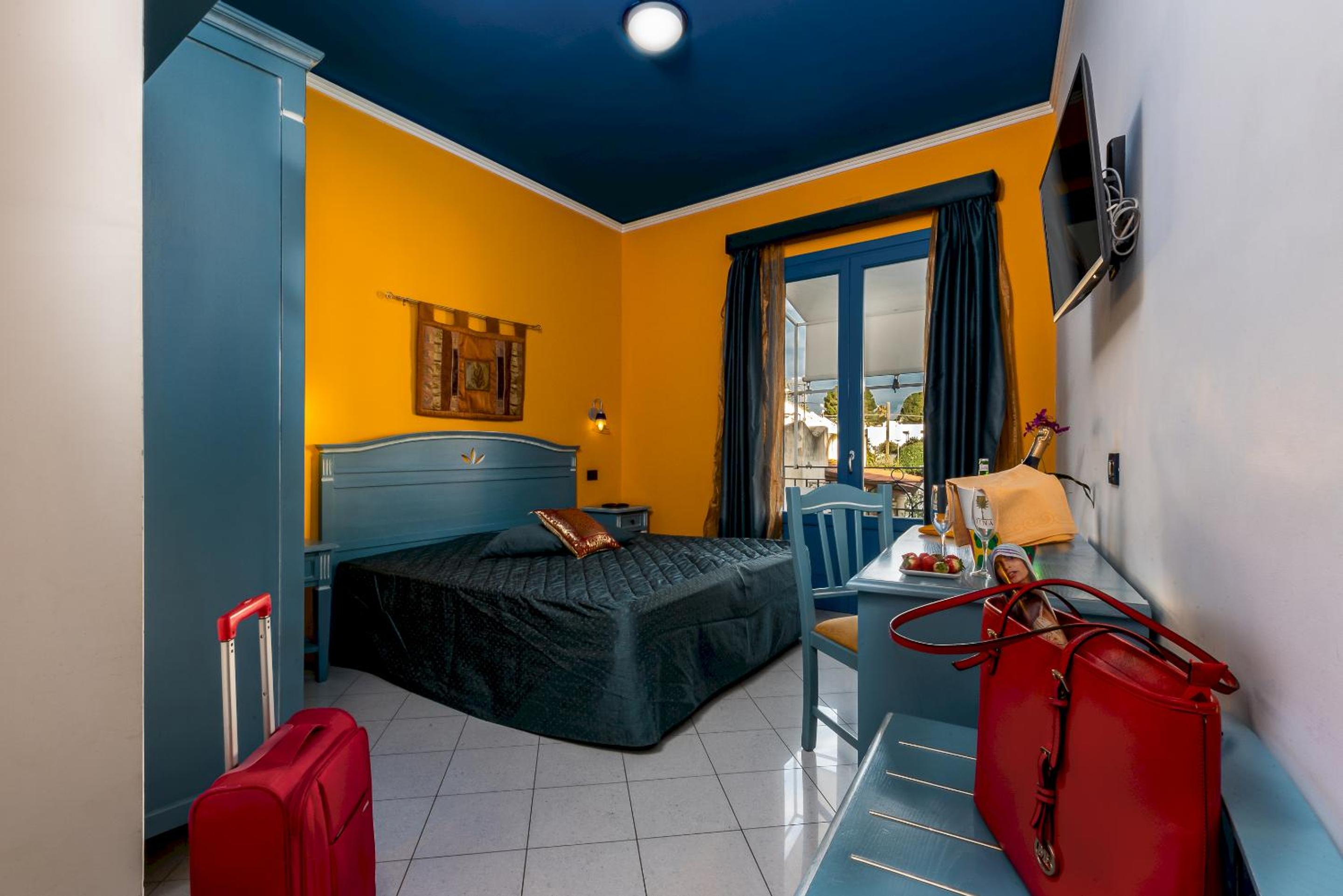 Double or Twin Room photo 1