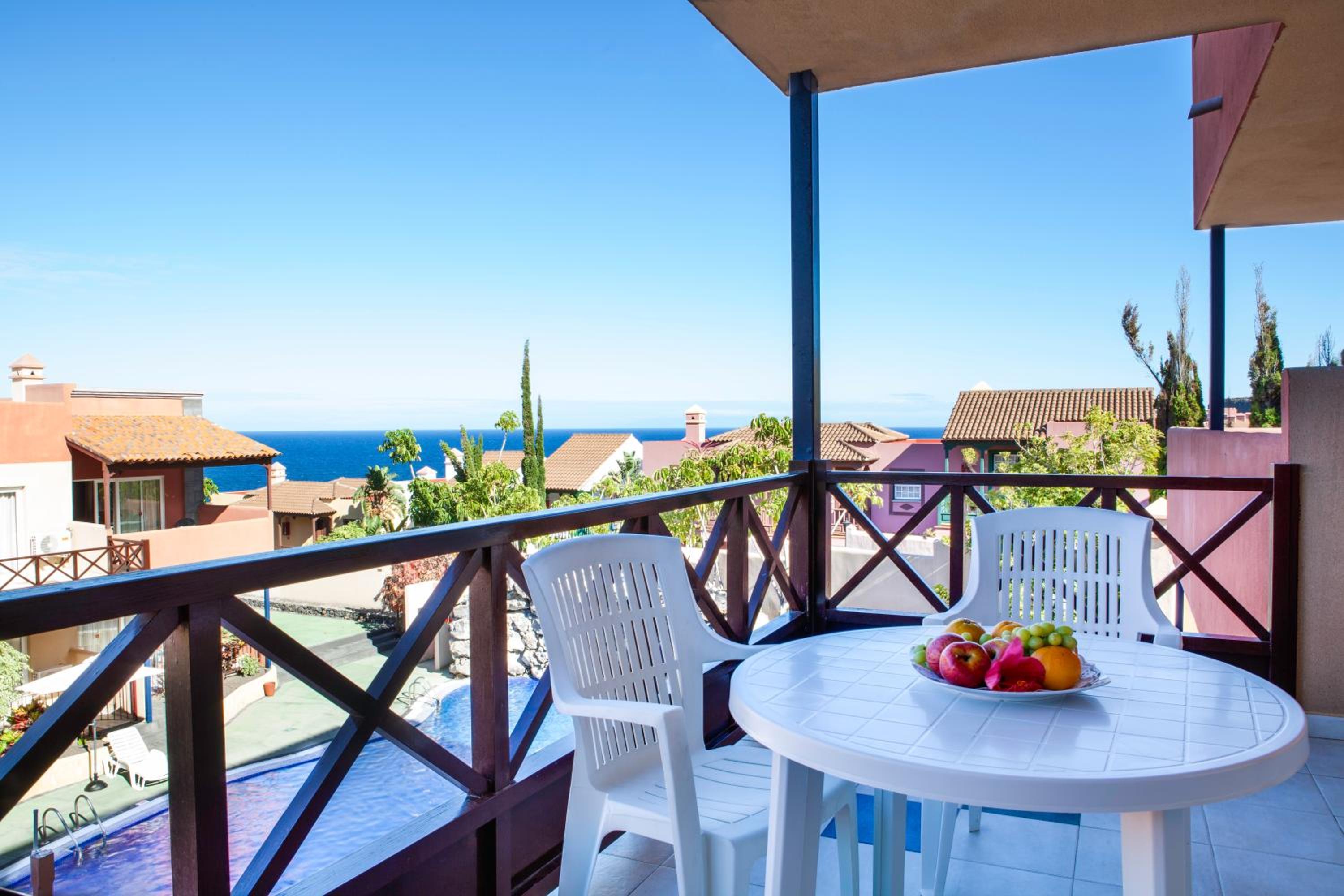 Apartment with Sea View photo 3