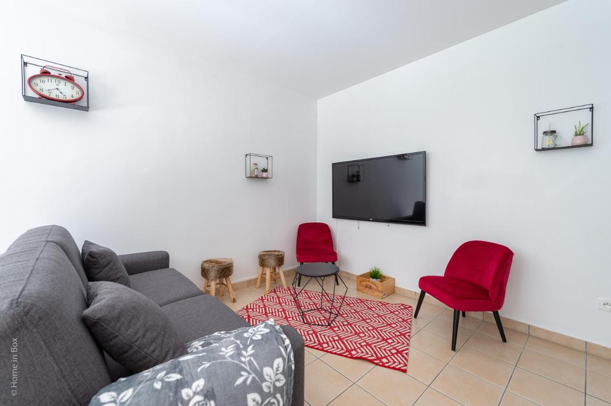 Apartment with Terrace