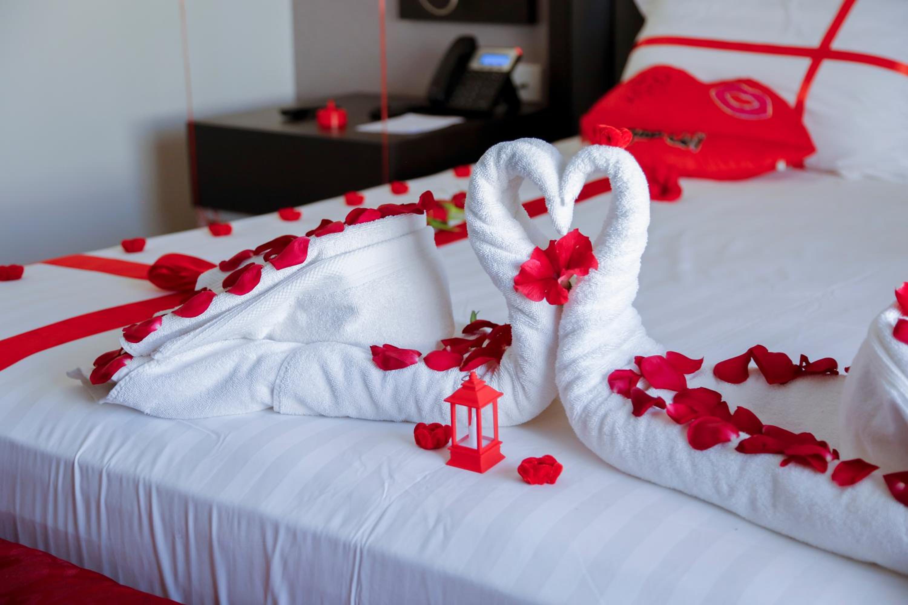  Honeymoon Villa photo 2