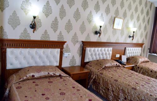 Standard Triple Room photo 2