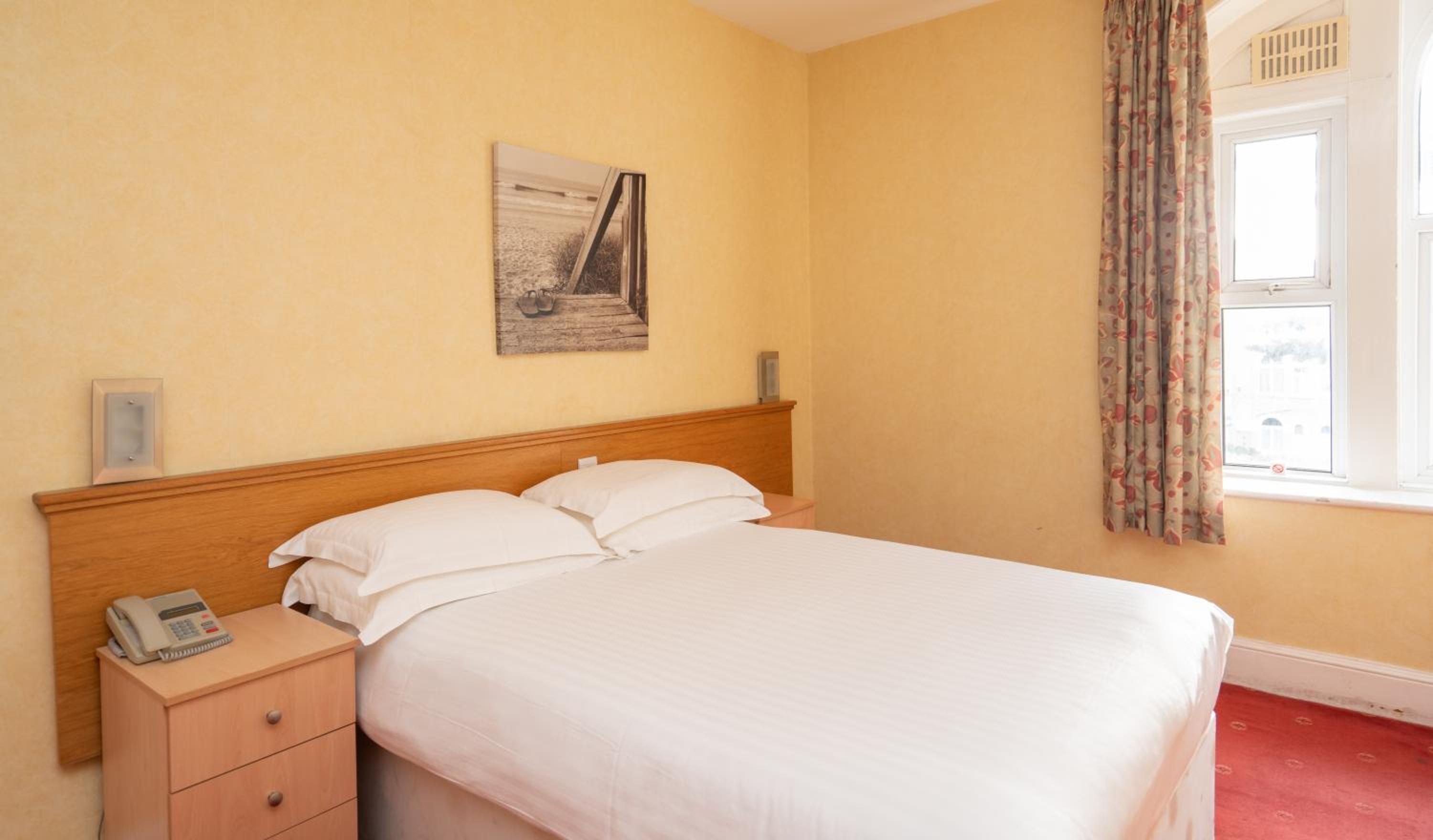 Basic Double Room - Photo 3