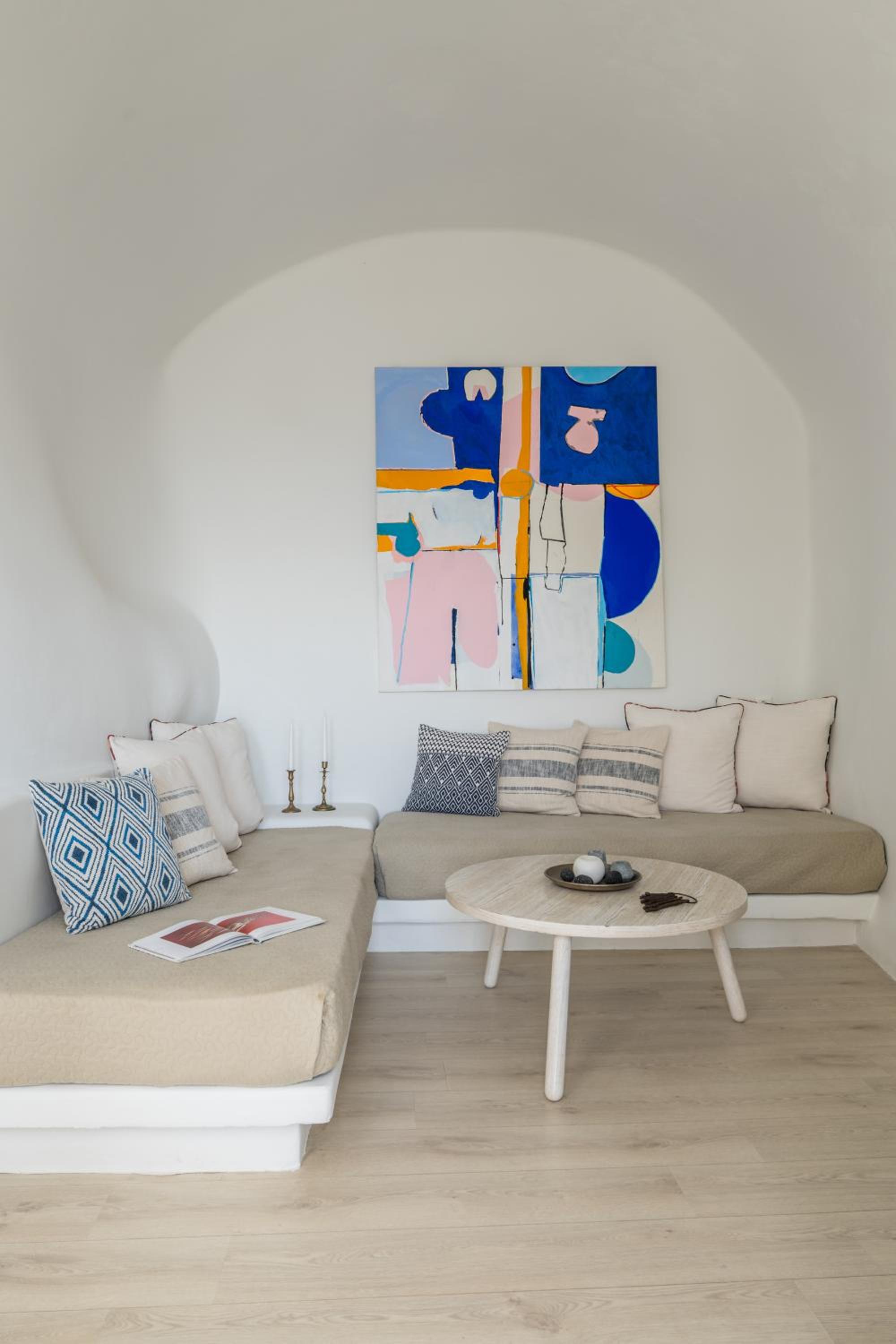 Senior Suite With Hot Tub And Caldera View