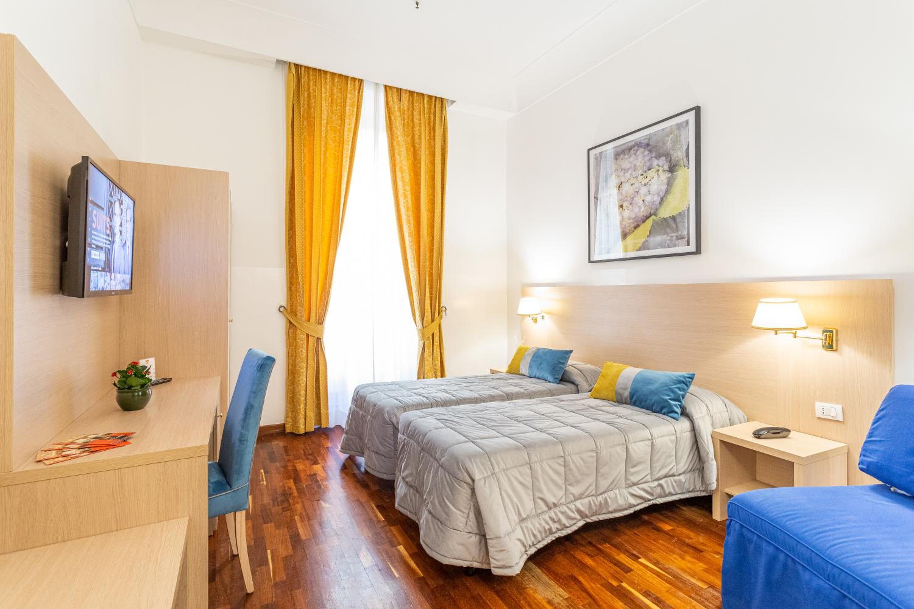 Small Triple Room photo 3