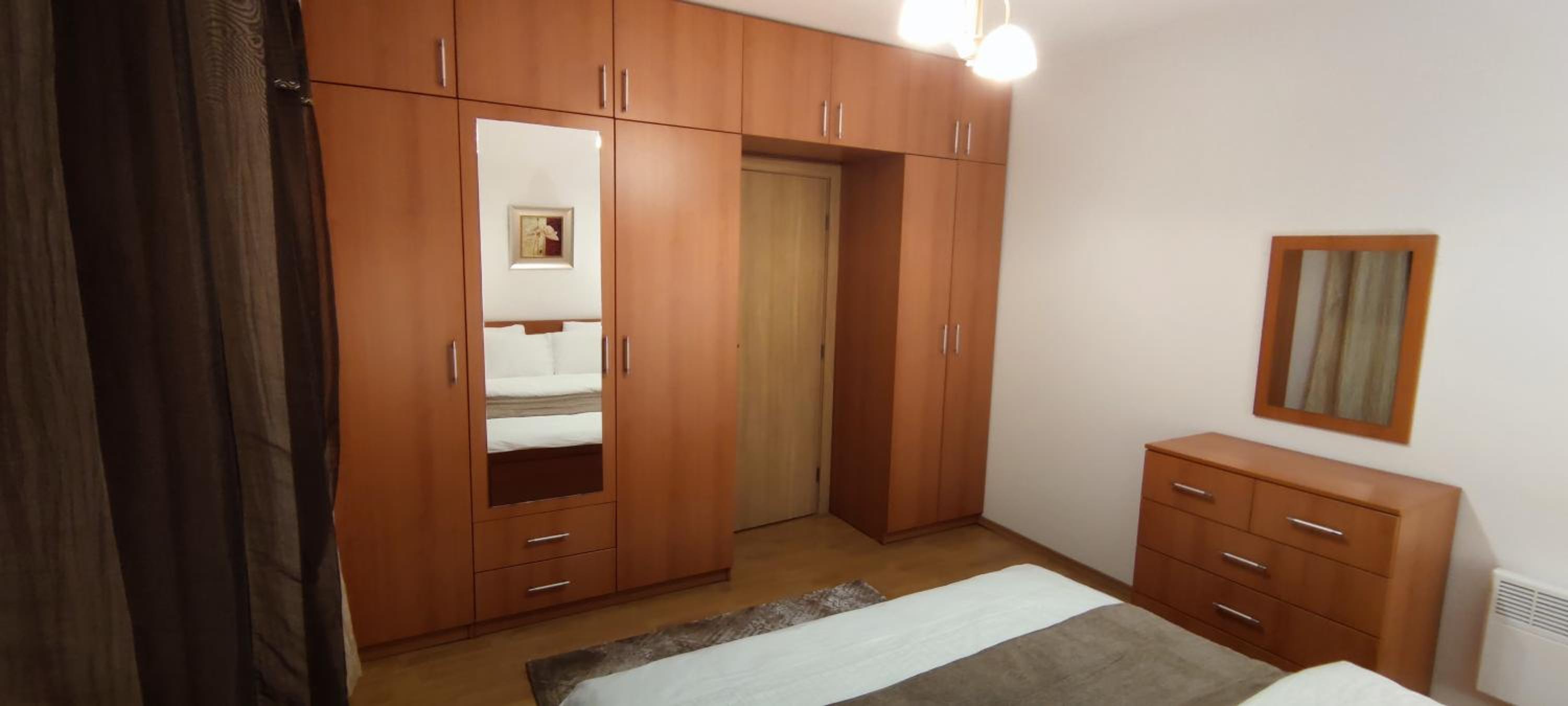 One-Bedroom Apartment photo 3