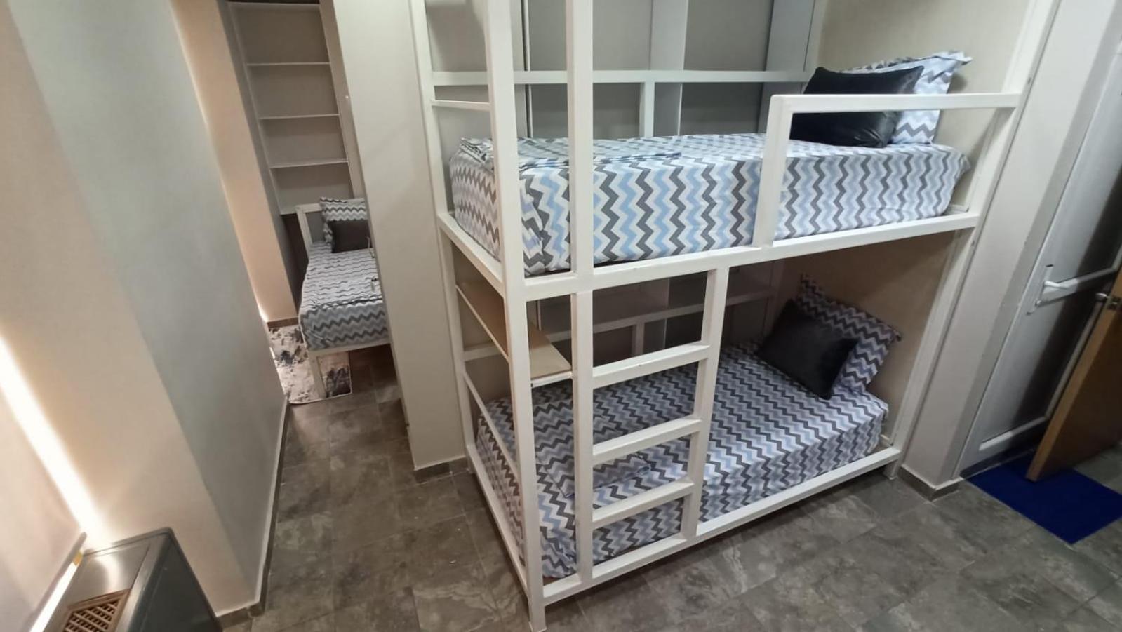 Basic Triple Room photo 3