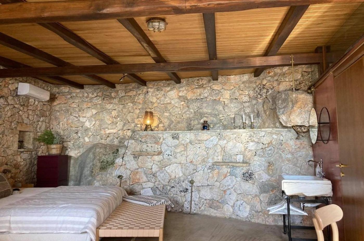Bungalow - Beach Front