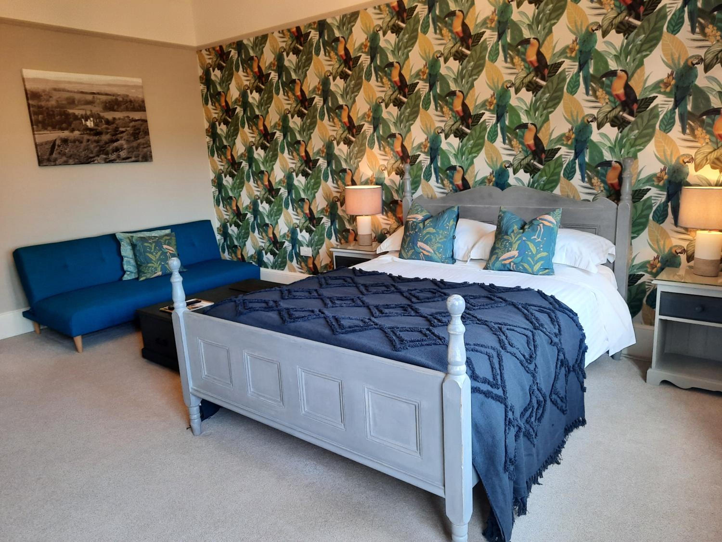 Superior King Room photo 2