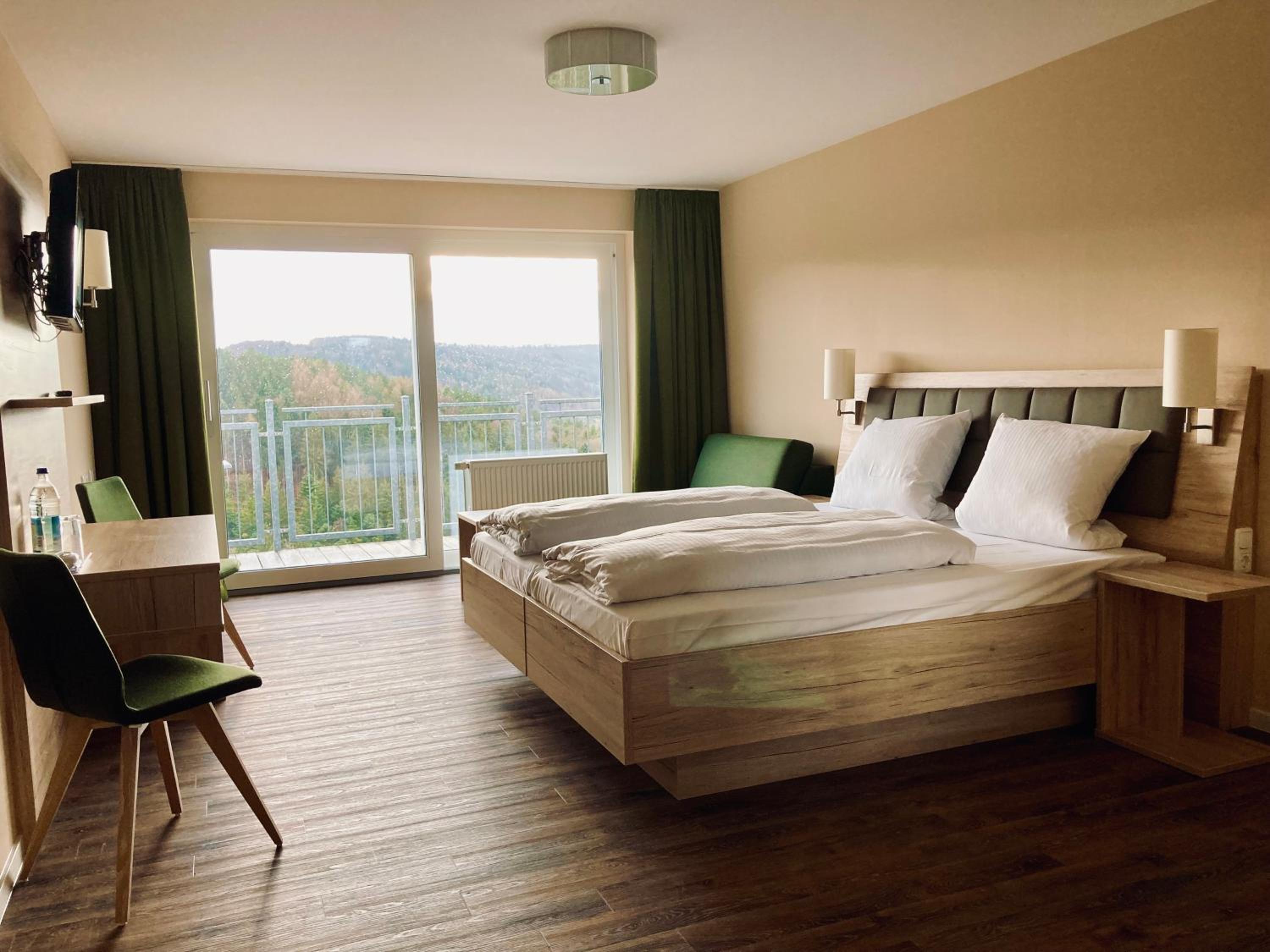 Doppelzimmer mit Panoramablick - Photo 4