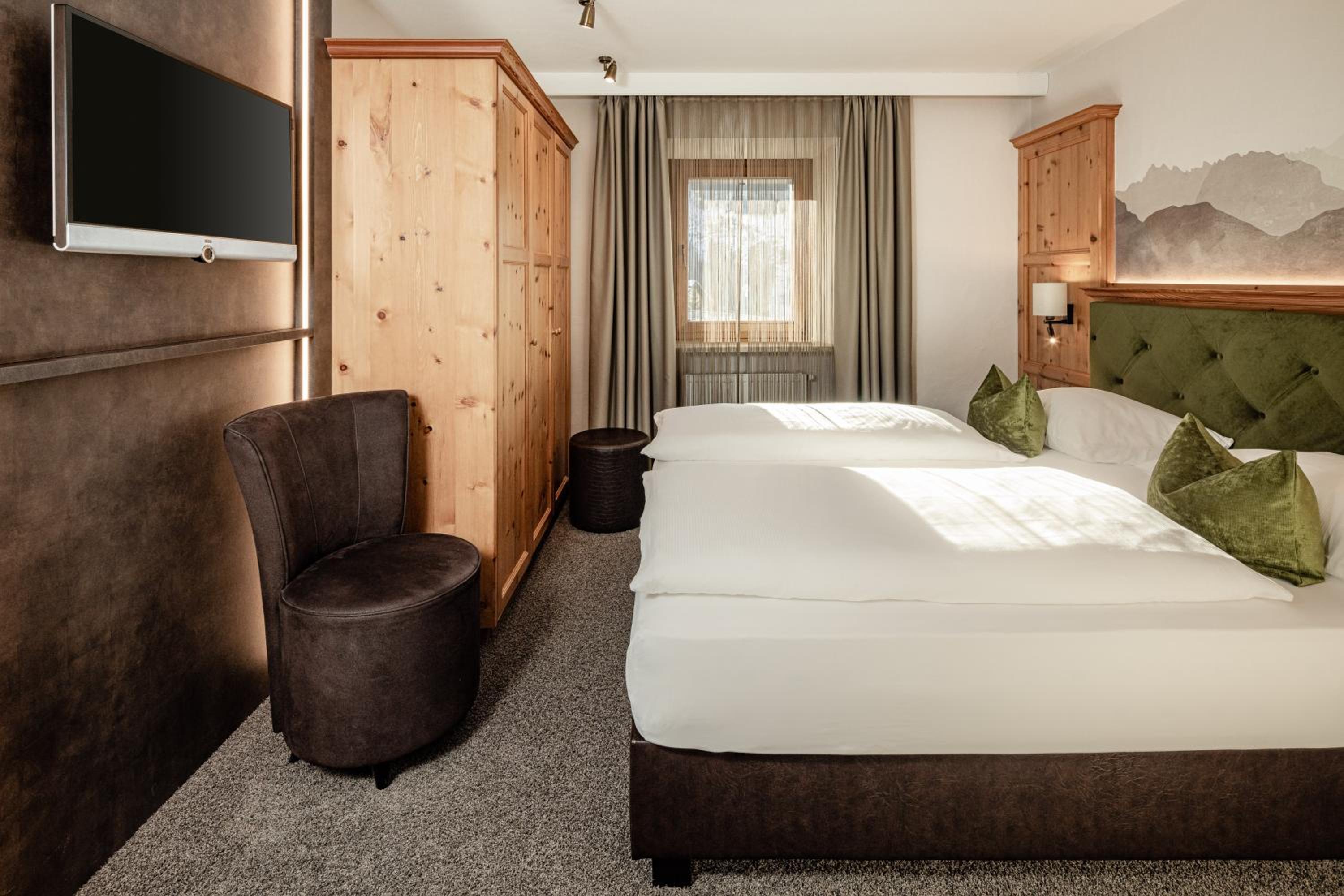 Standard Double or Twin Room photo 1