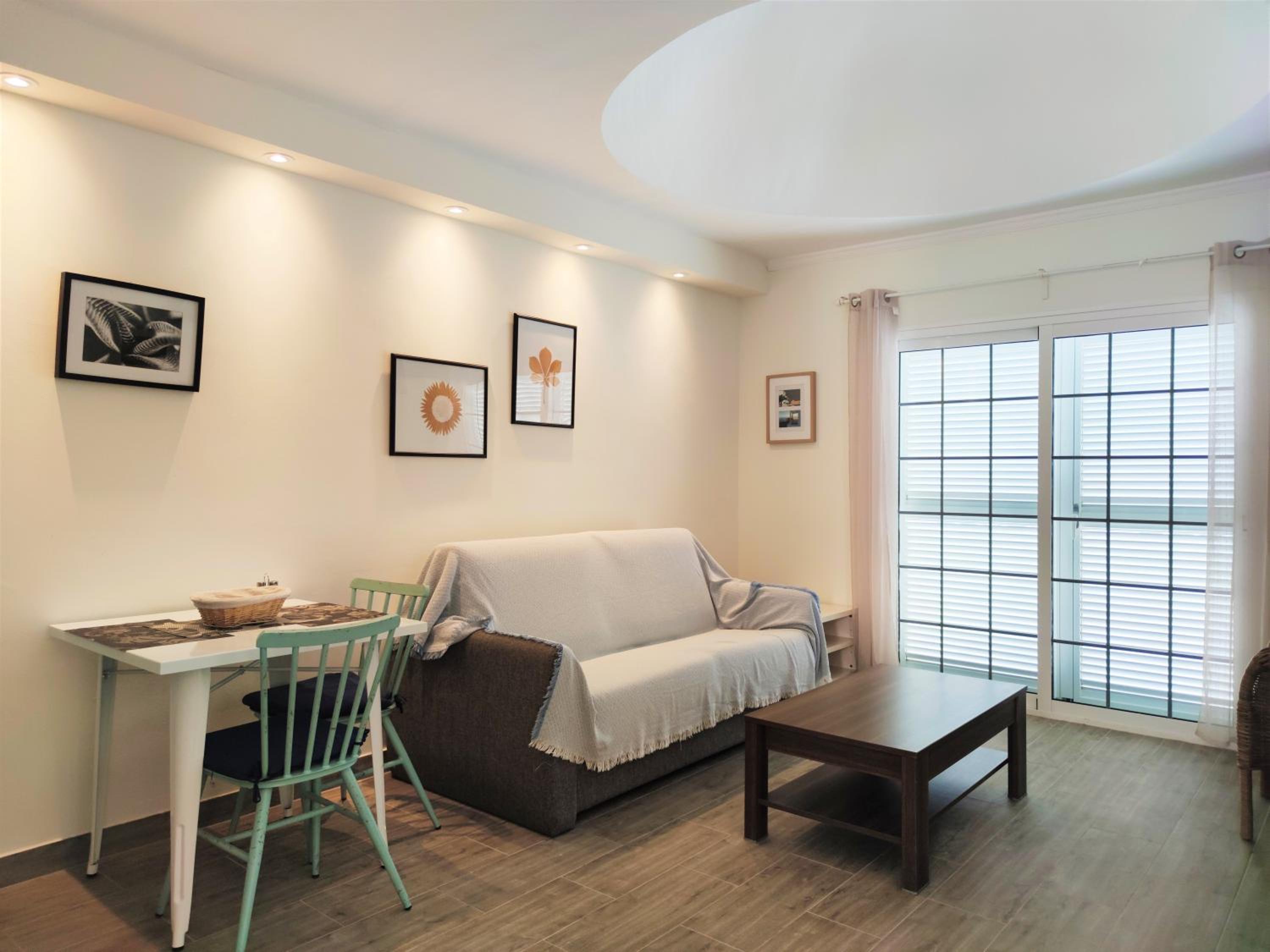 Apartamento con Balcón 7