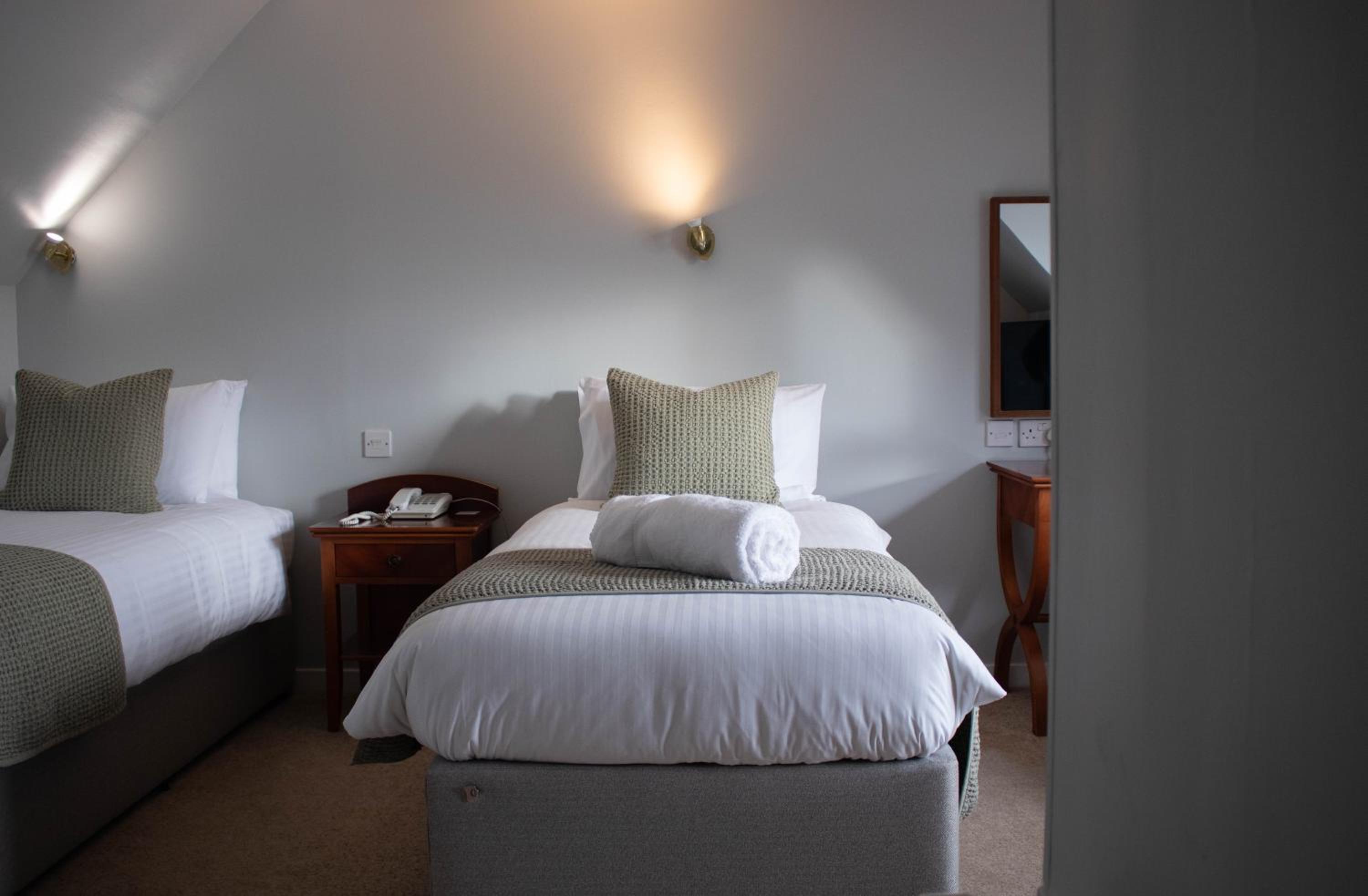 Double or Twin Room with Sea View