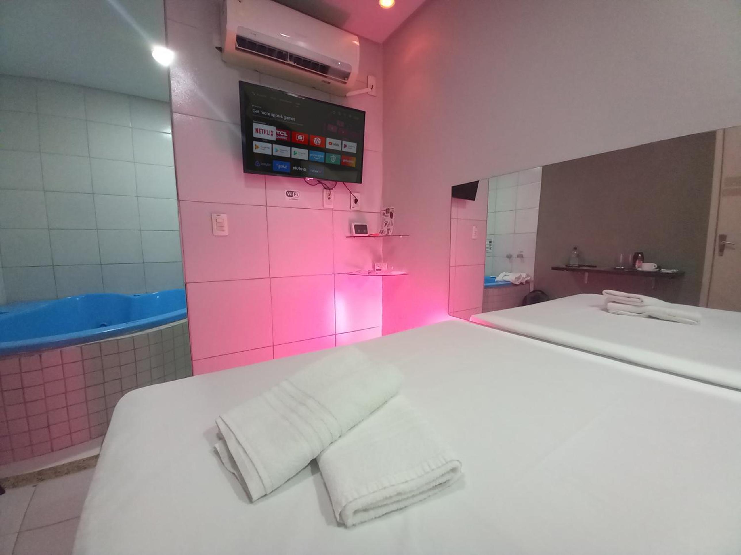 Deluxe Double Room with Spa Bath