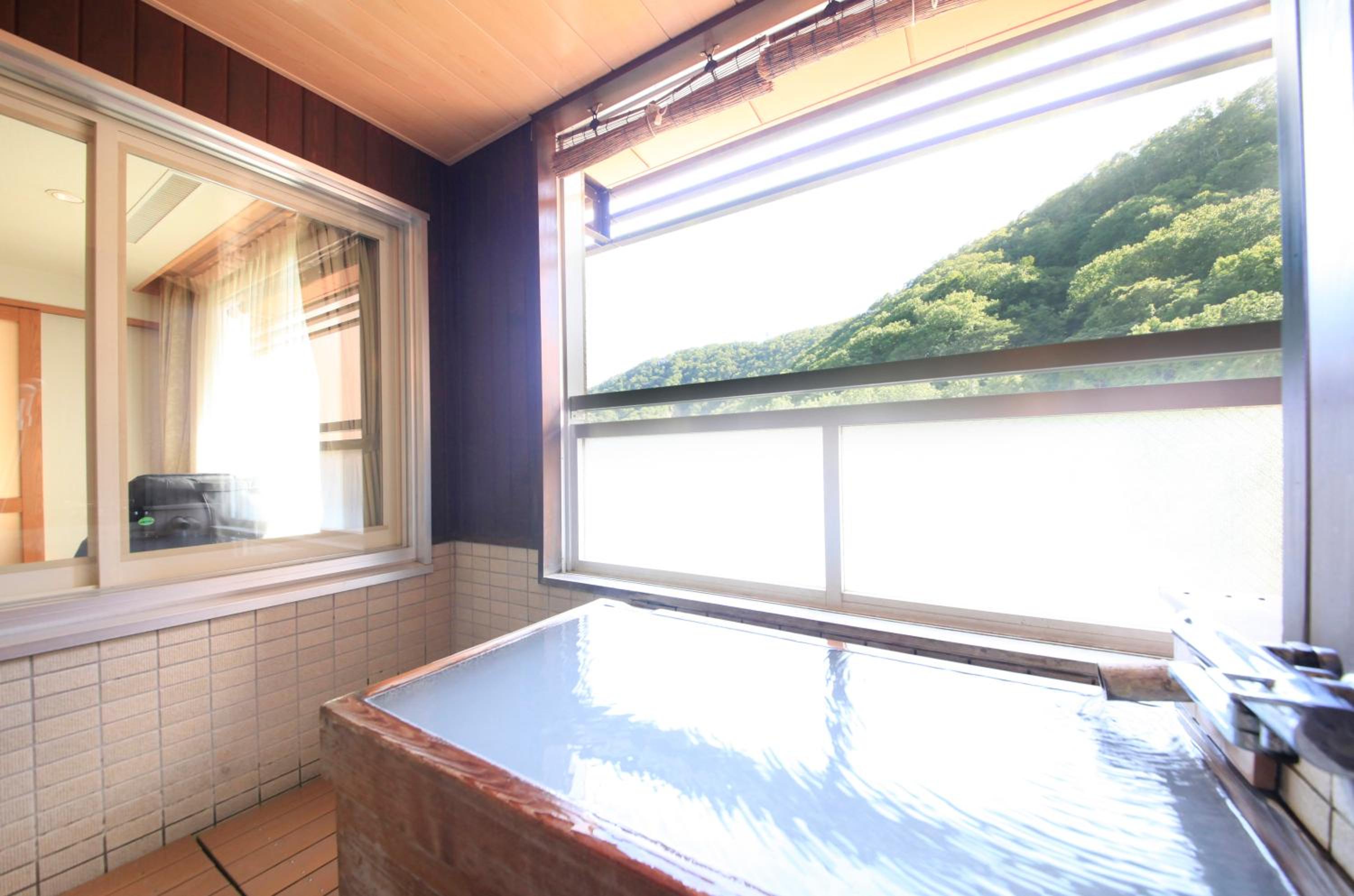 Japanese-Sytle Suite with Tatami Area and Open-Air Bath - Non-Smoking photo 2