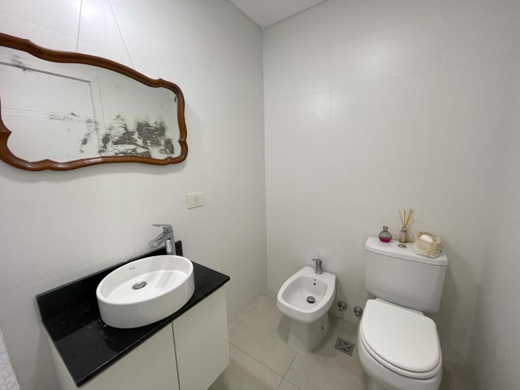One-Bedroom Apartment photo 3