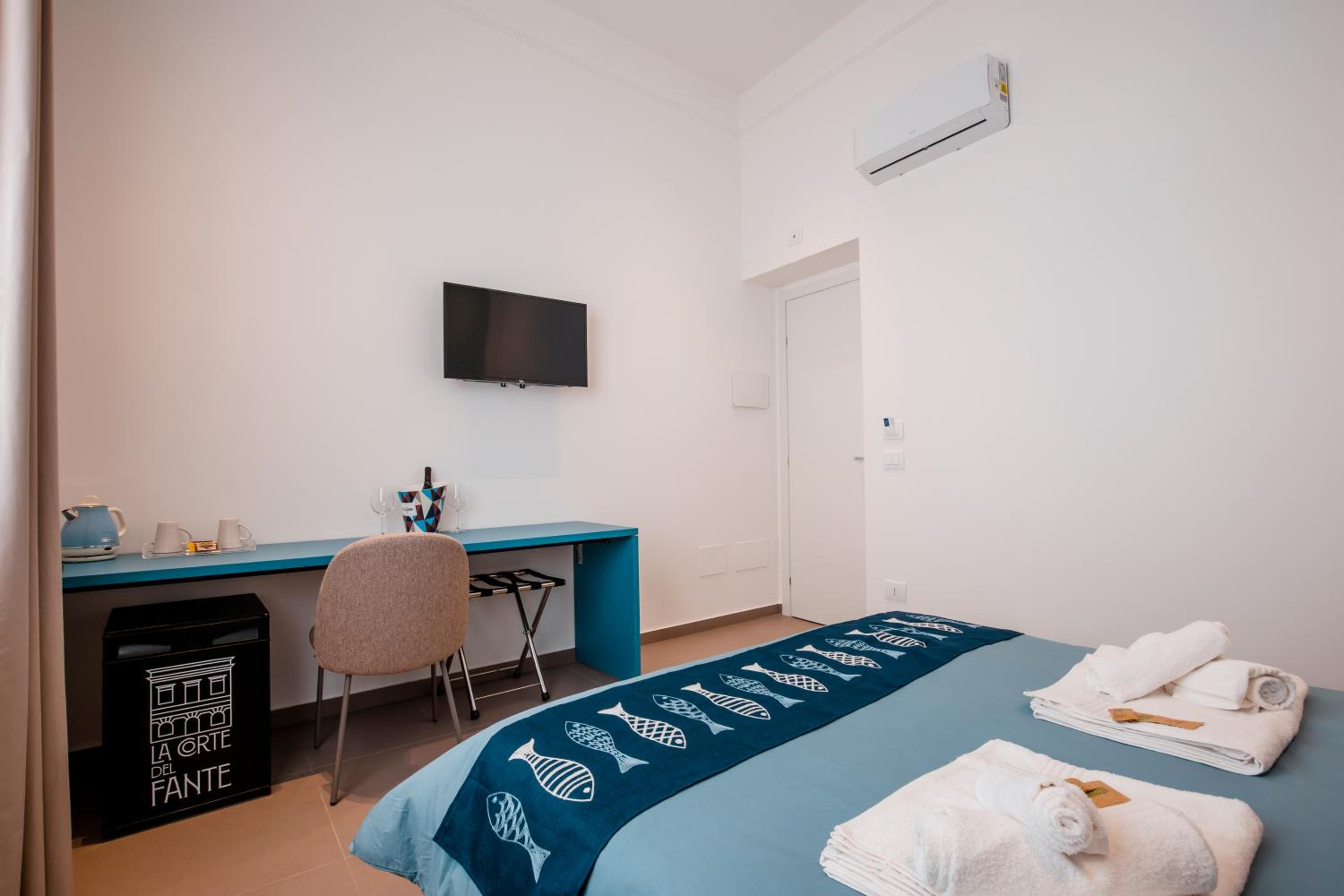 Deluxe Double Room photo 3
