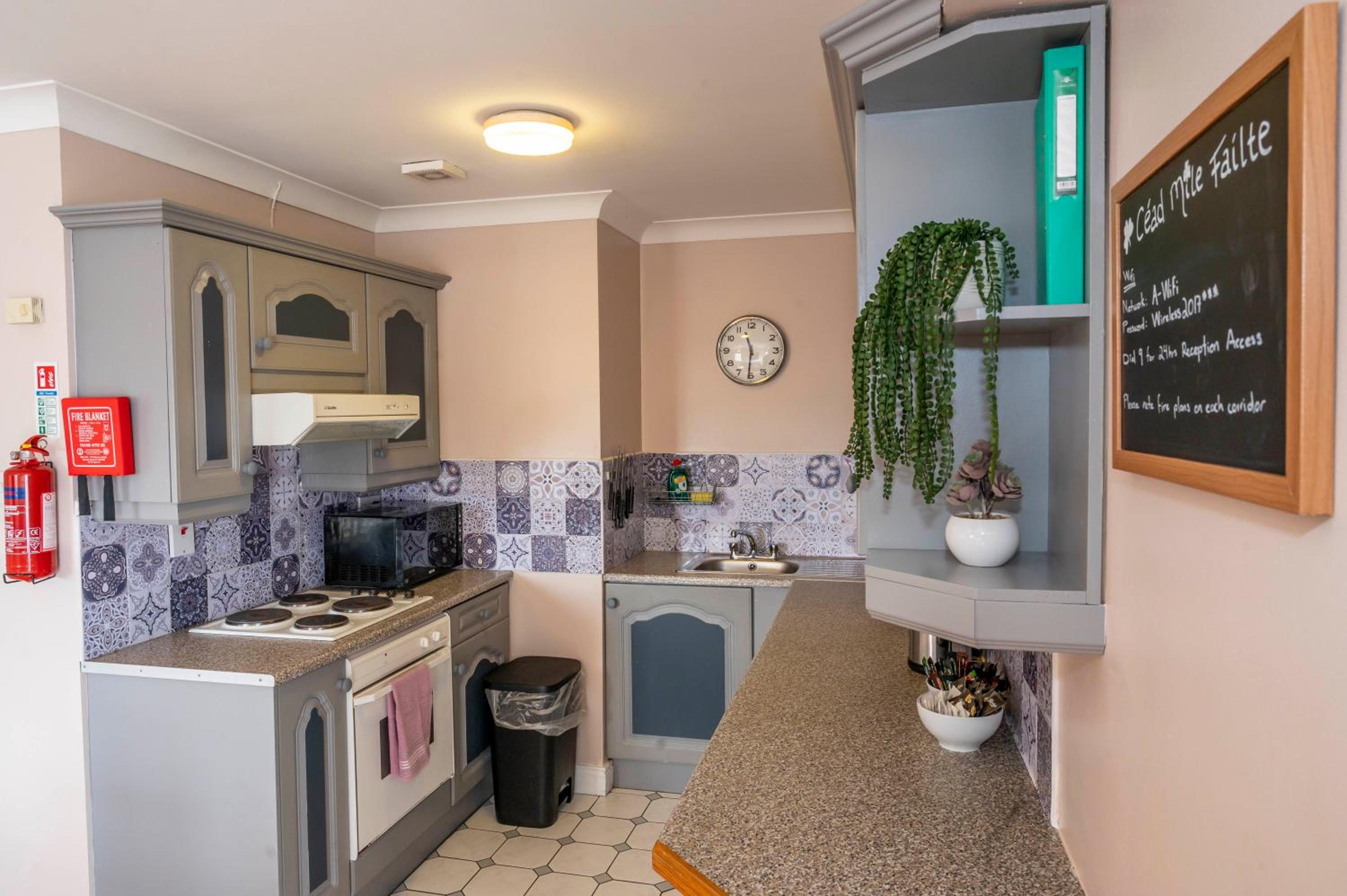 One-Bedroom Apartment (4 Adults)