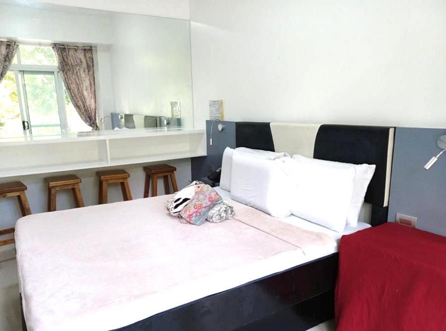 Studio Apartment - Photo 47