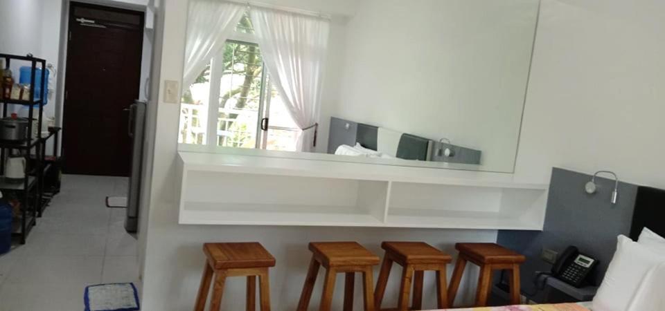 Studio Apartment - Photo 22