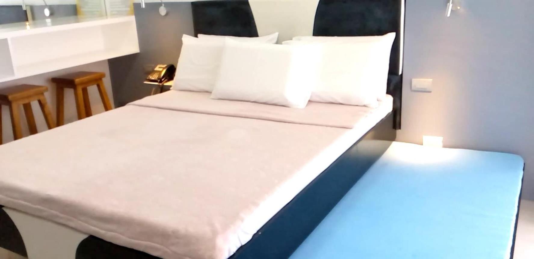 Studio Apartment - Photo 48