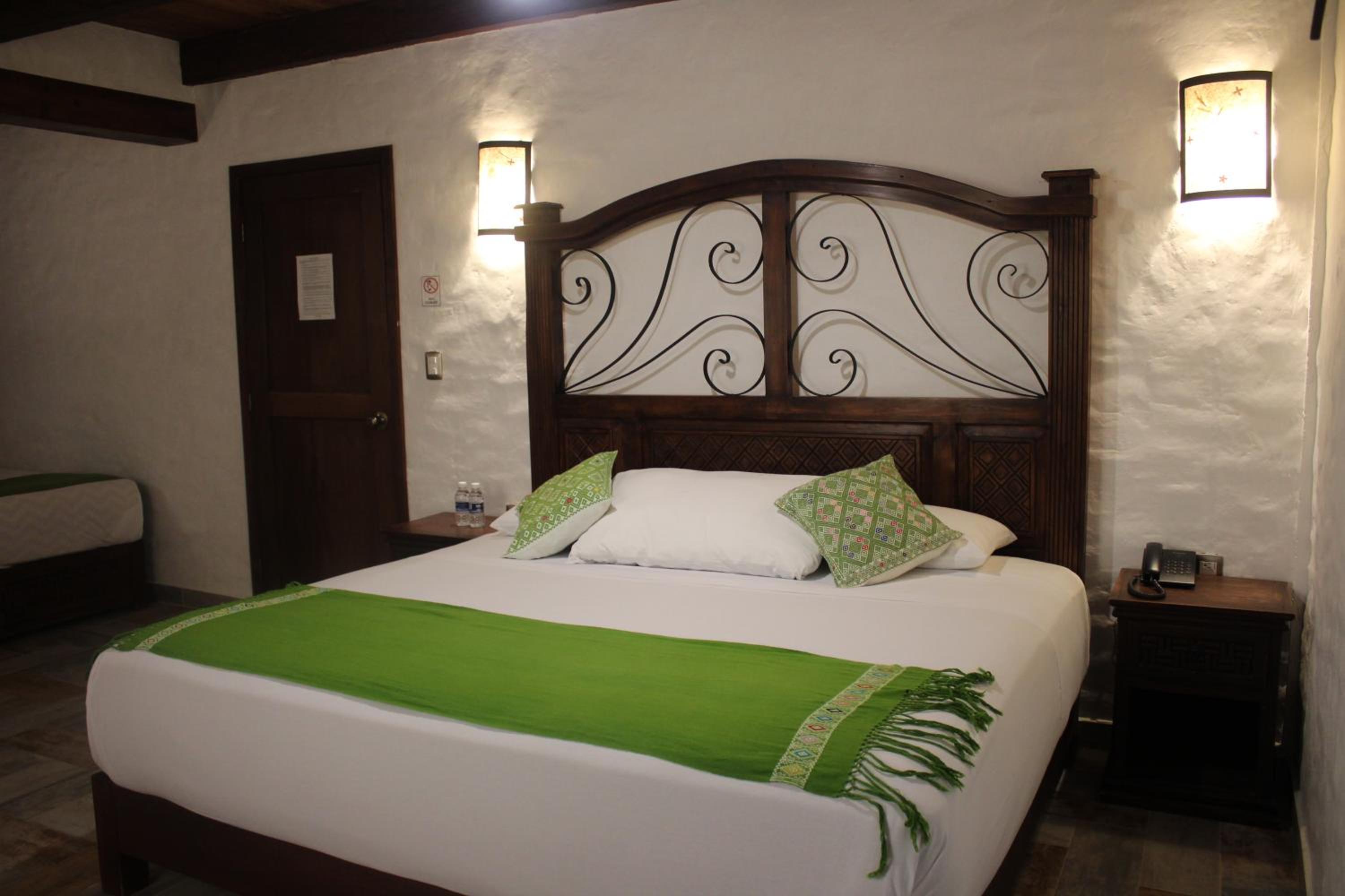 Triple Room with Mountain View photo 2