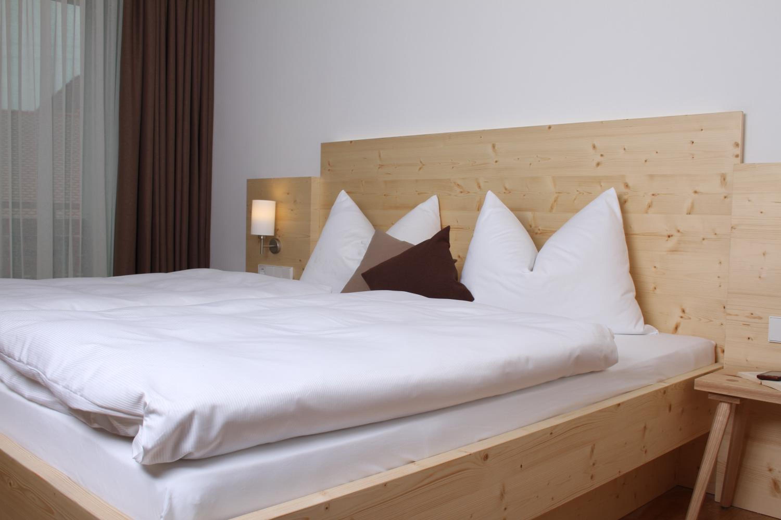 Double Room with Balcony - Photo 1
