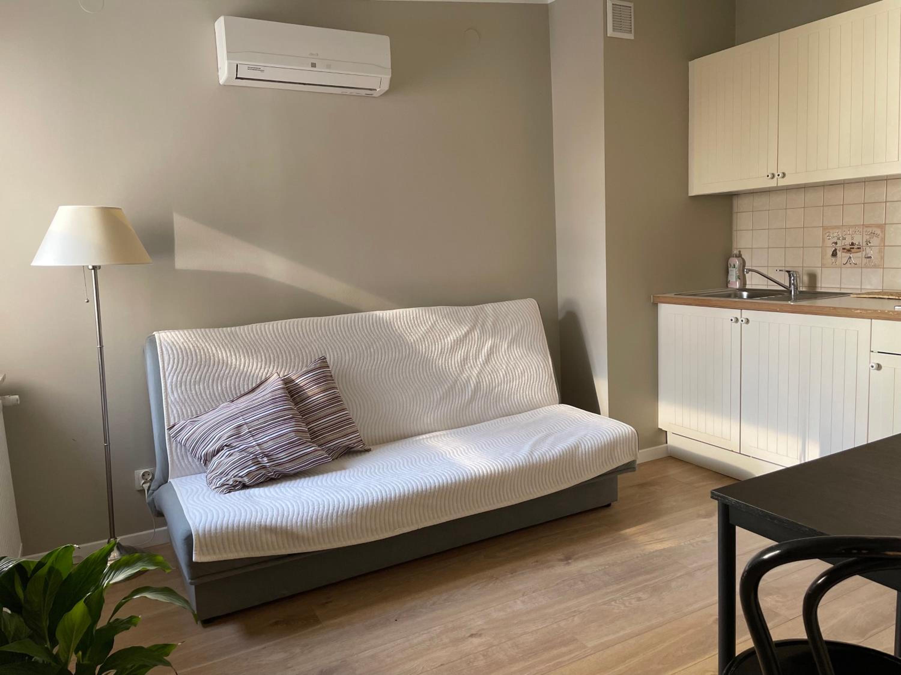 Apartment II - Photo 10