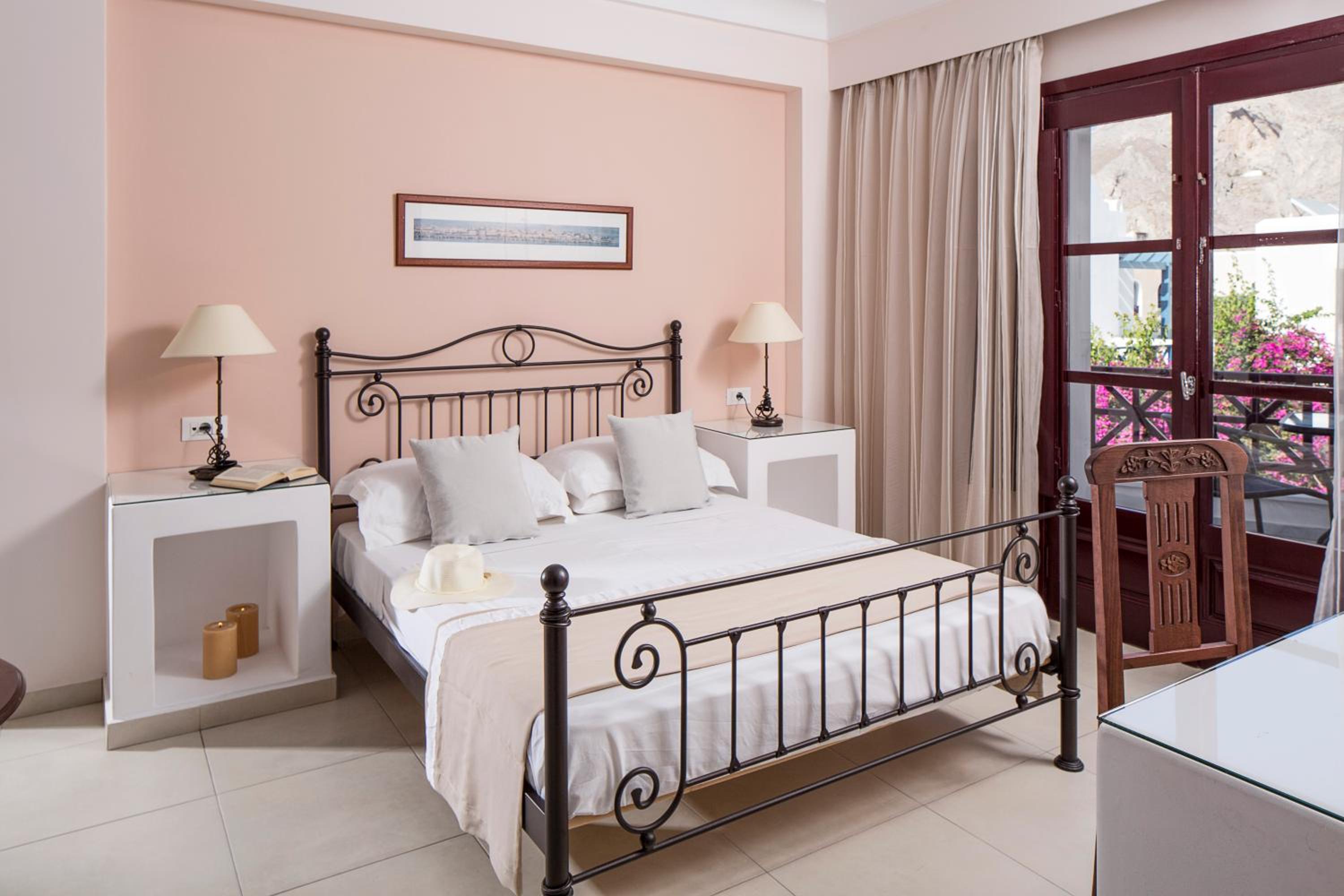 Superior Double Room - Photo 11