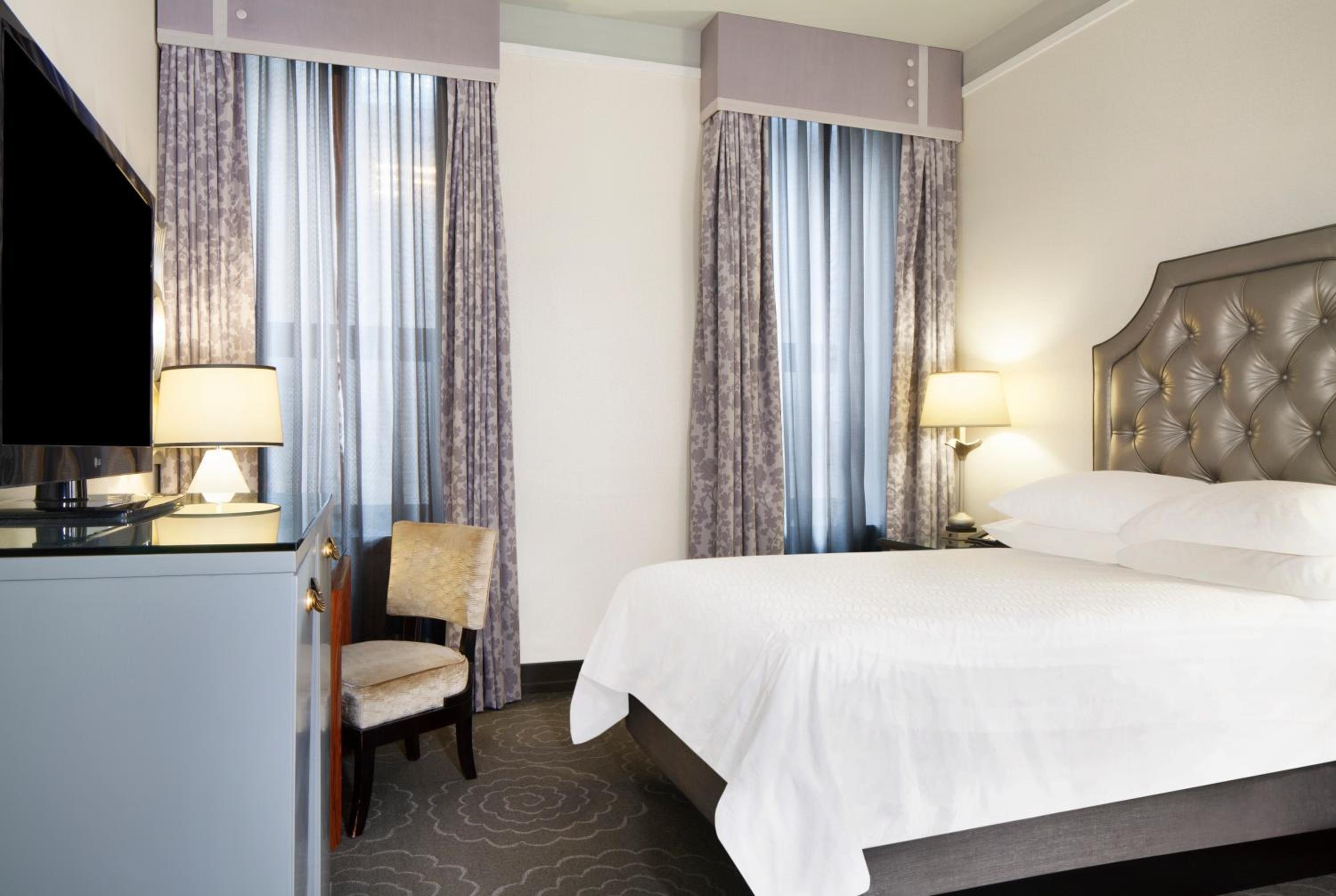 Deluxe Double Room - Disability Access - Photo 2