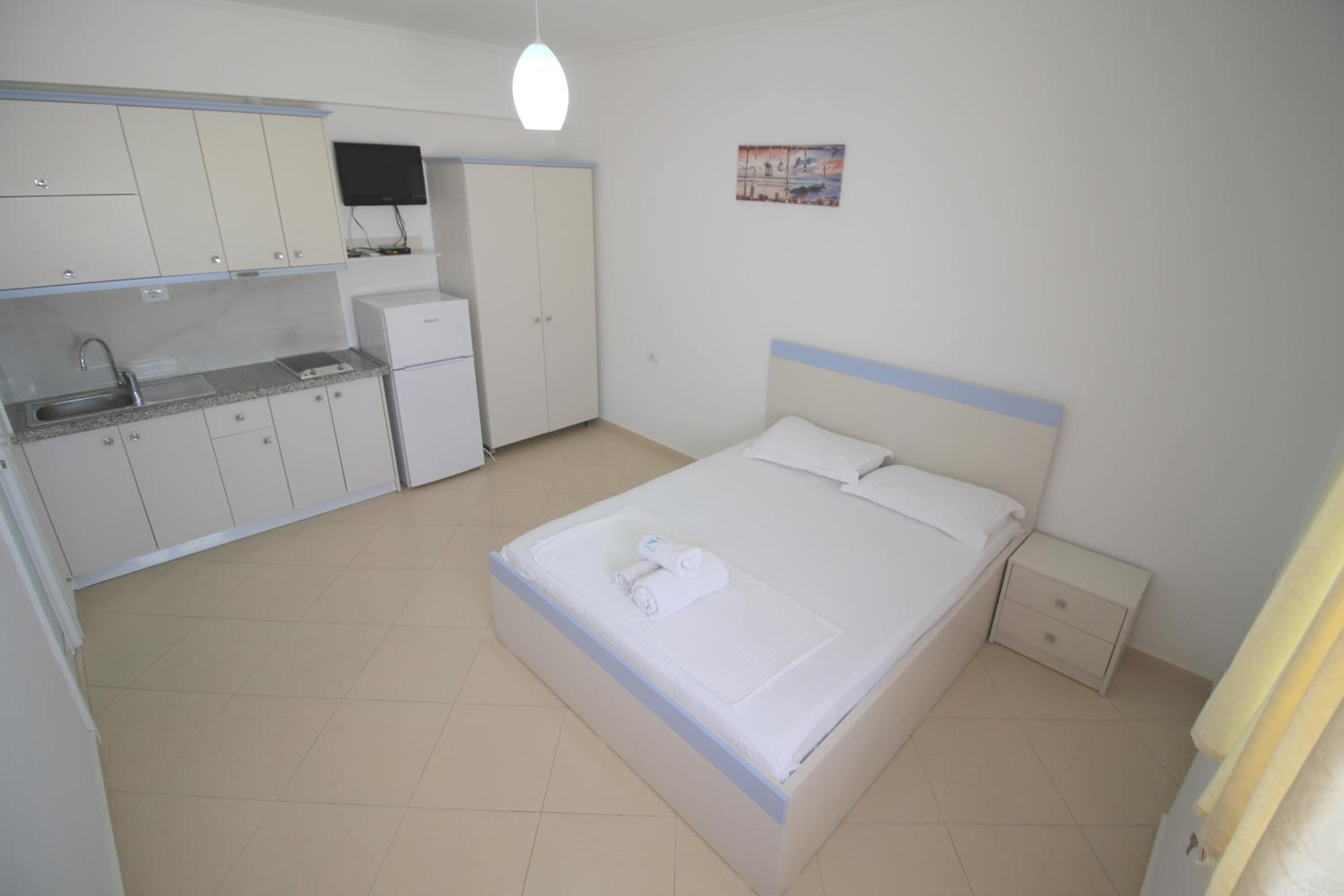 Double Room with Balcony photo 1