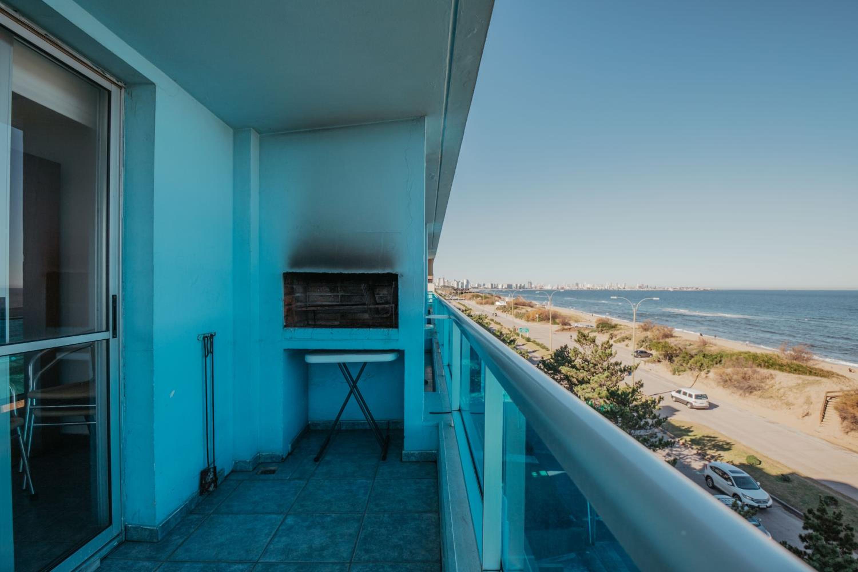 One-Bedroom Apartment with Terrace