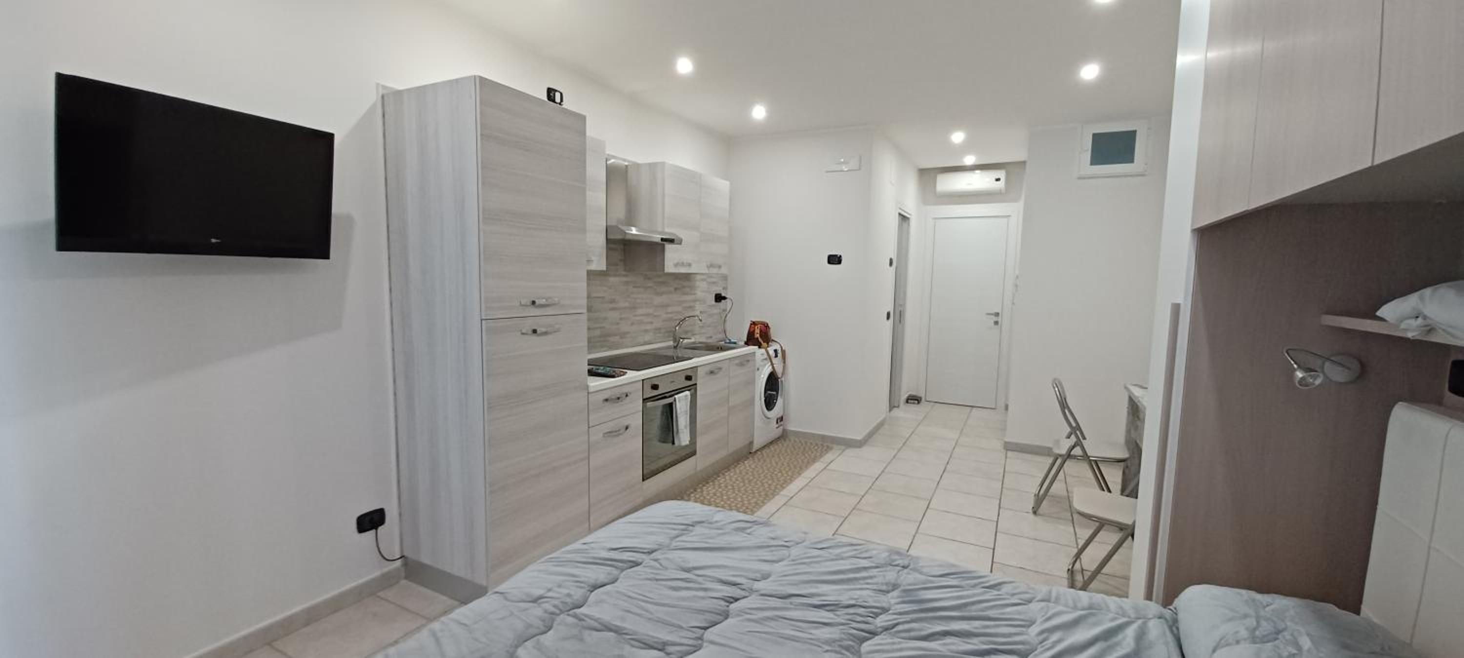 Apartment with Balcony