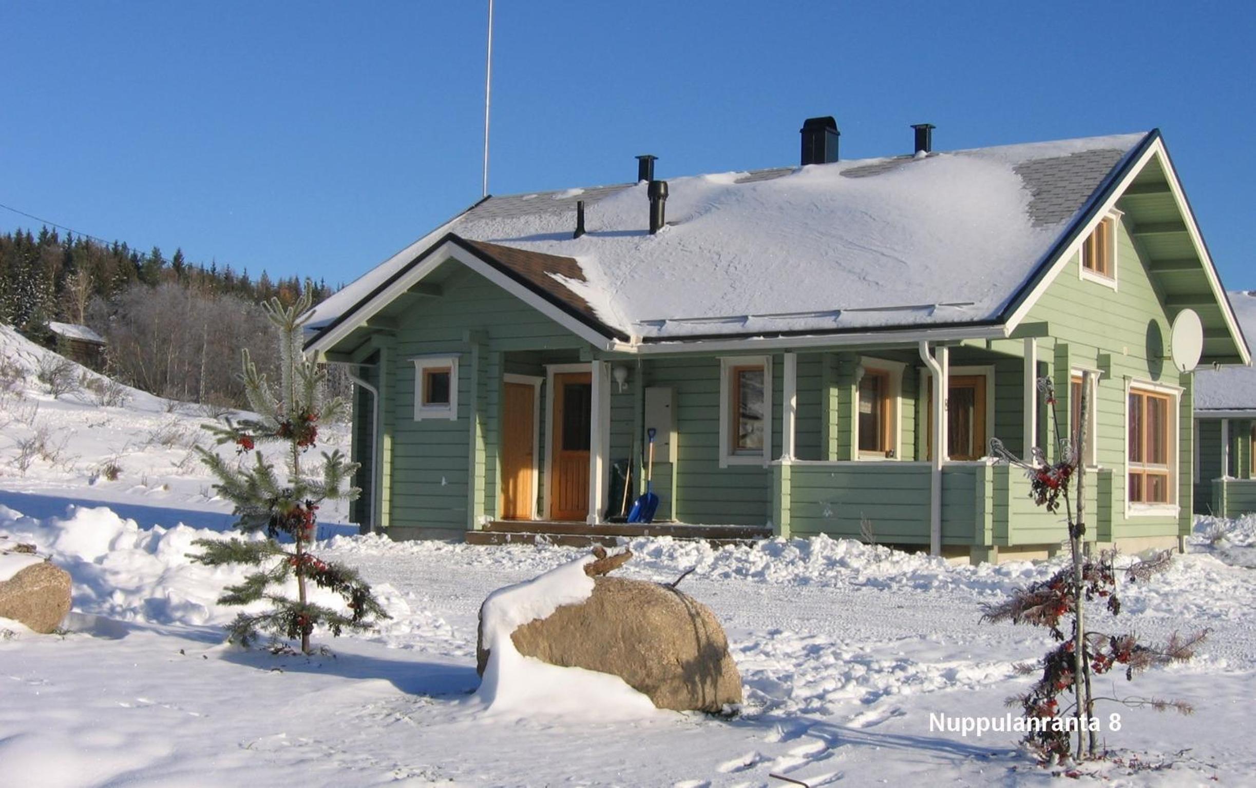 Four-Bedroom Cottage with Sauna photo 3