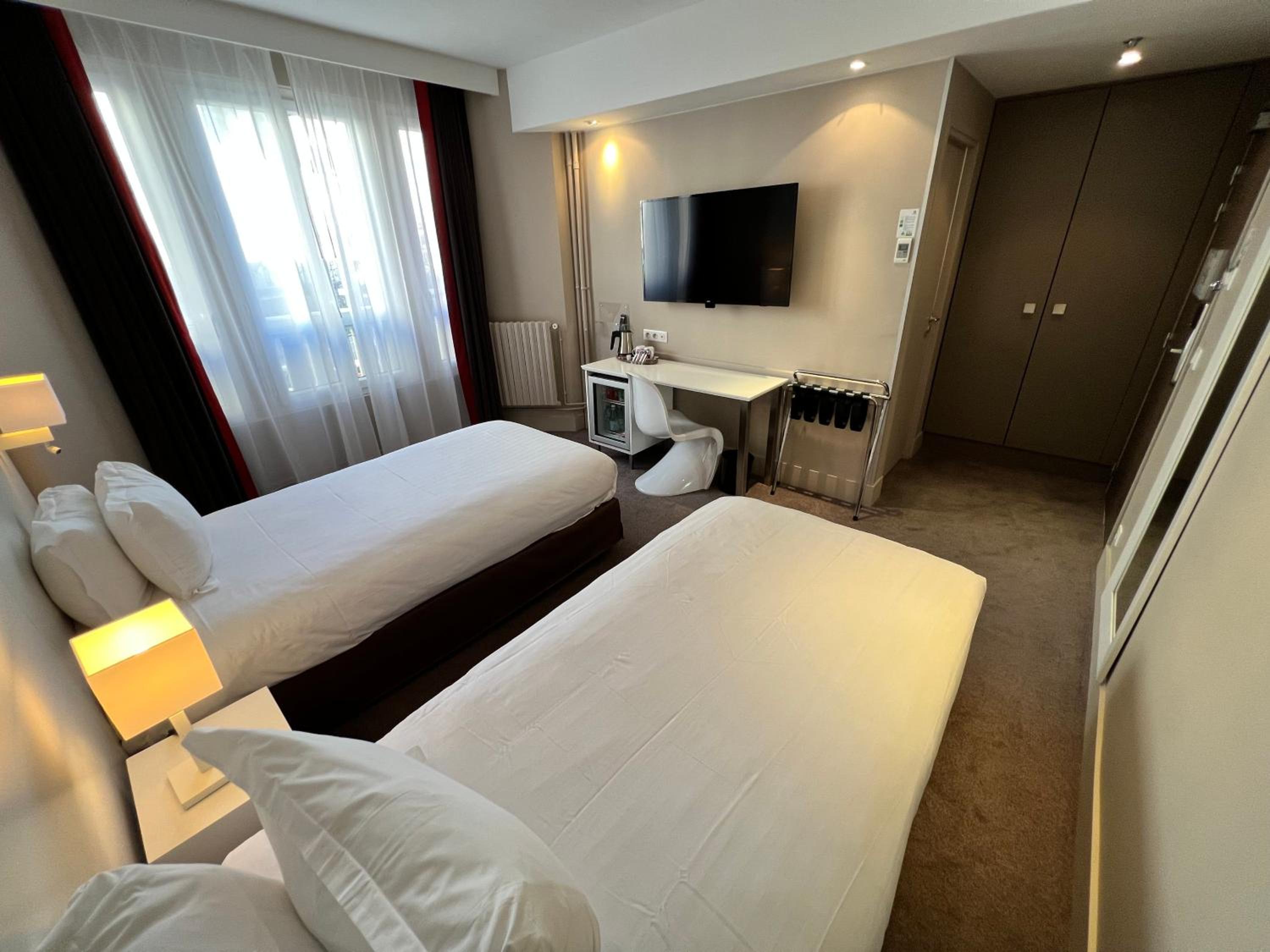 Standard King Room