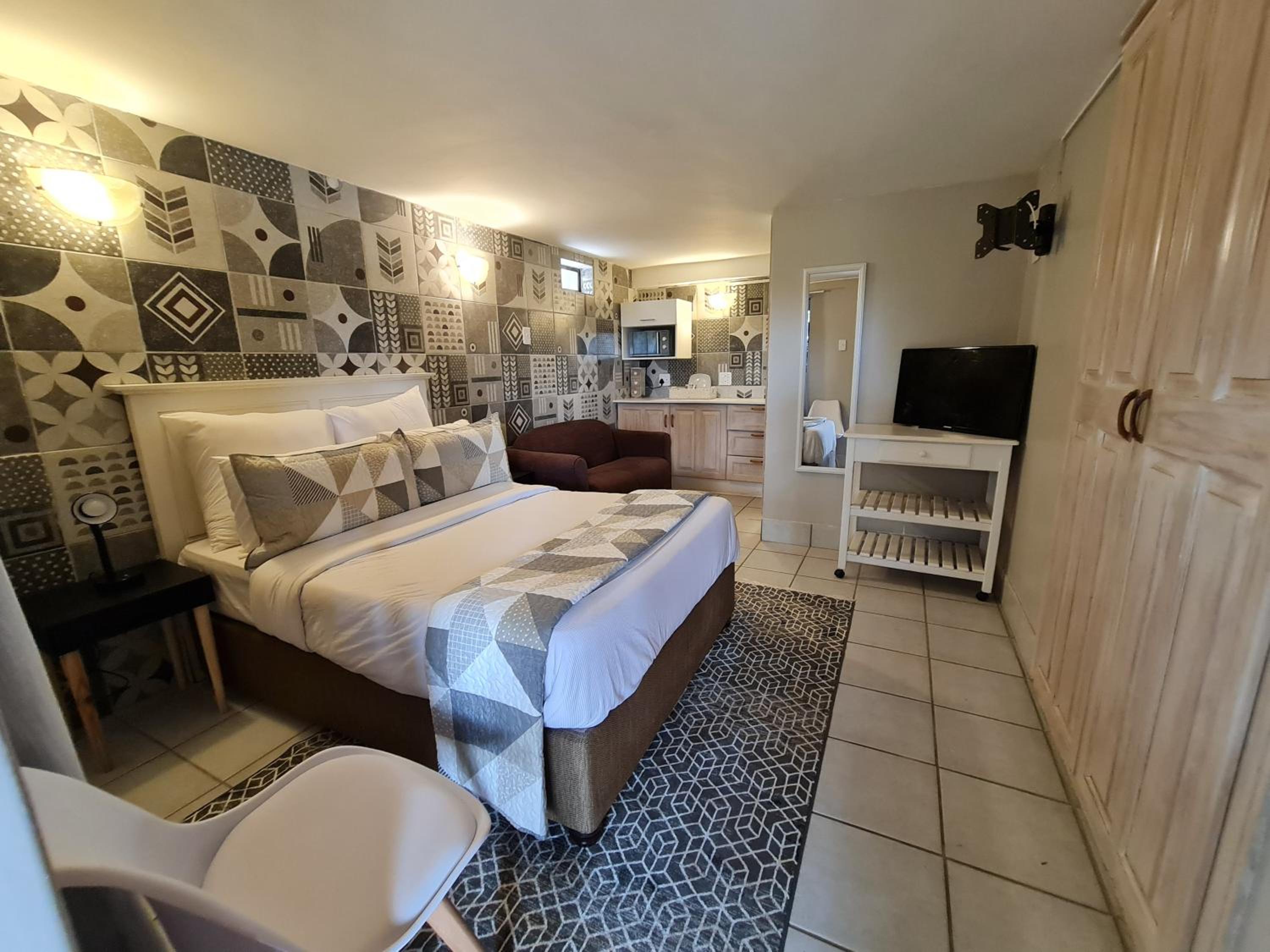 Double Room - Photo 2