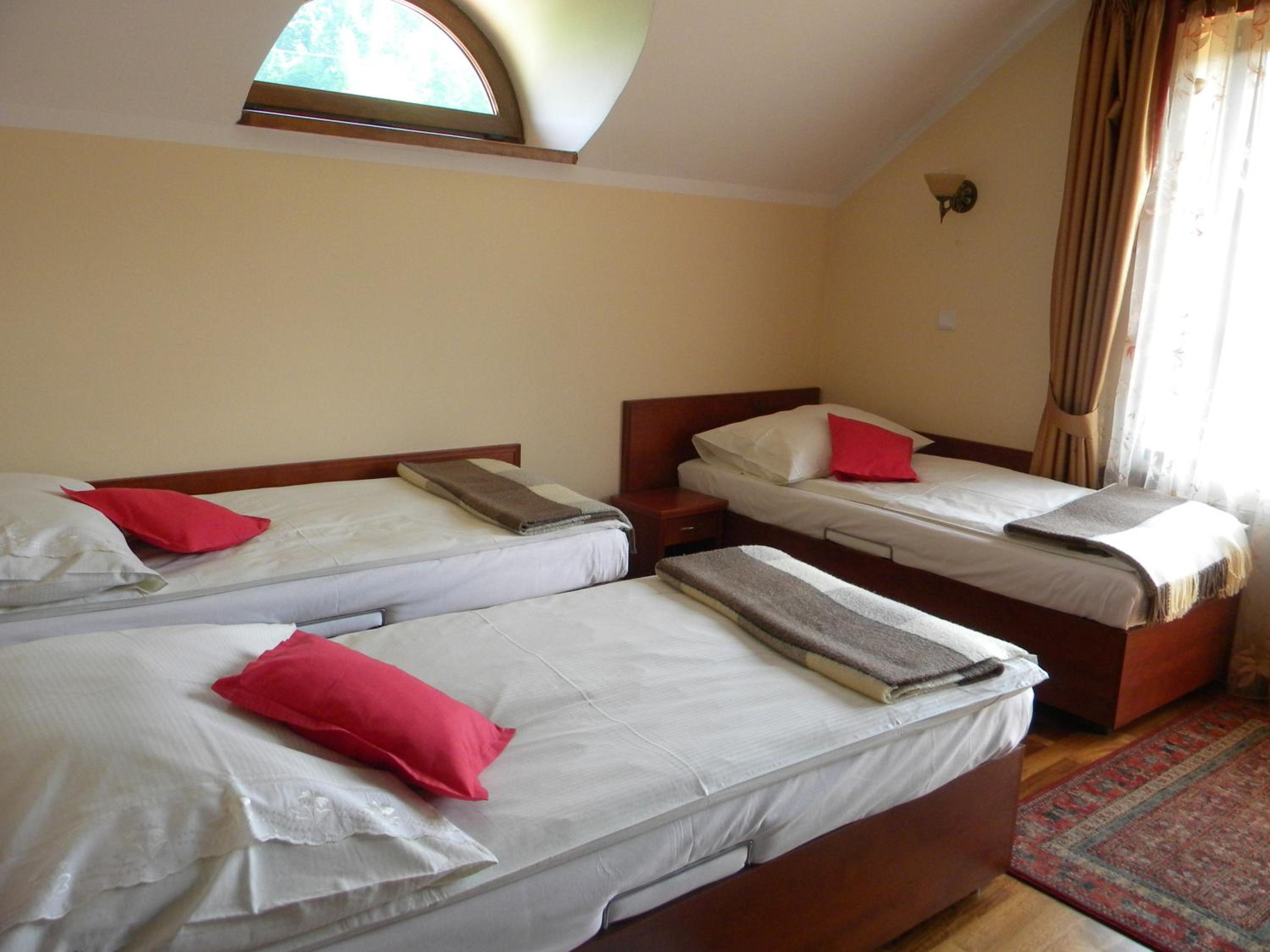 Triple Room with Private External Bathroom photo 1