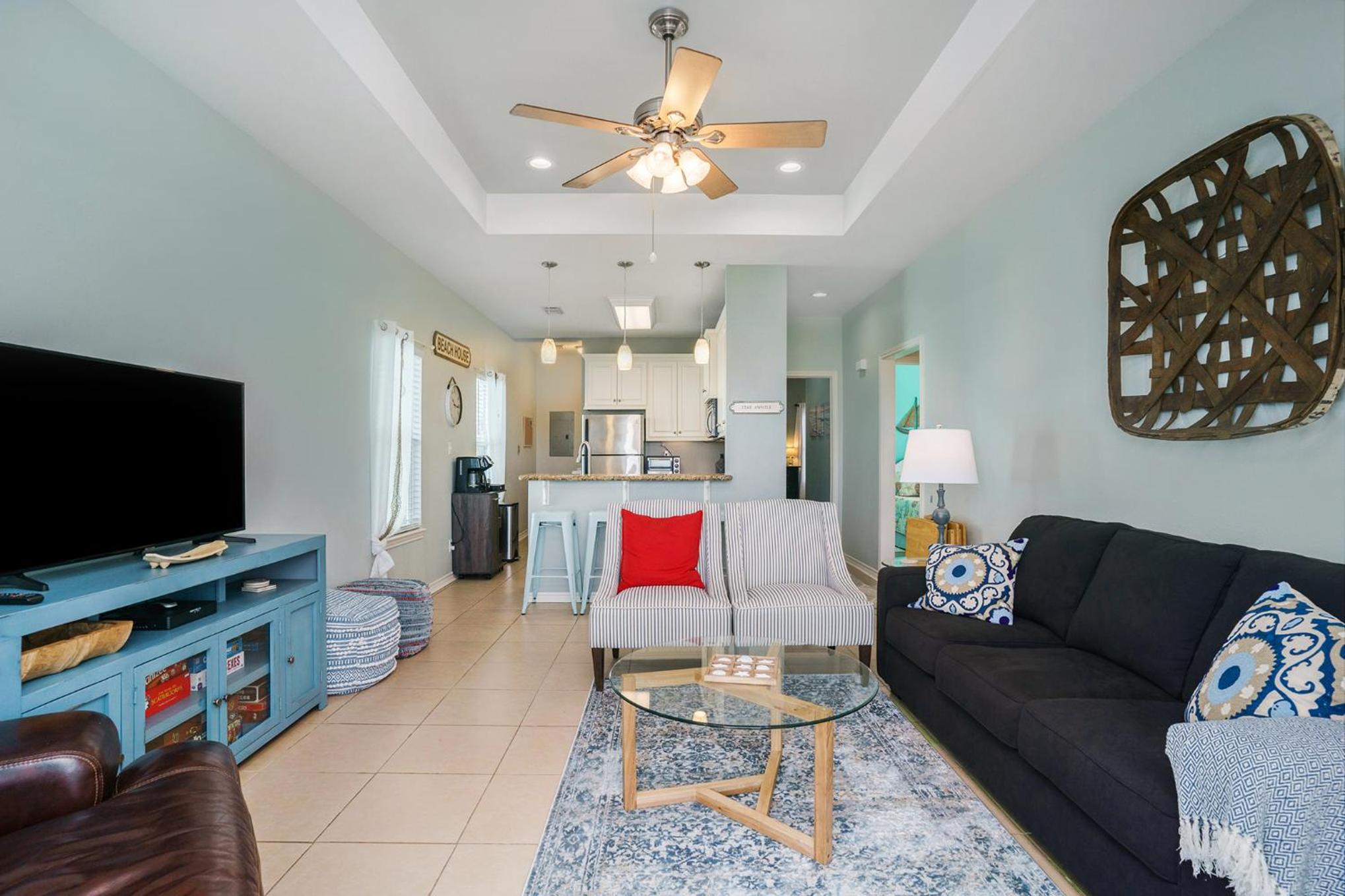 Three-Bedroom House photo 2
