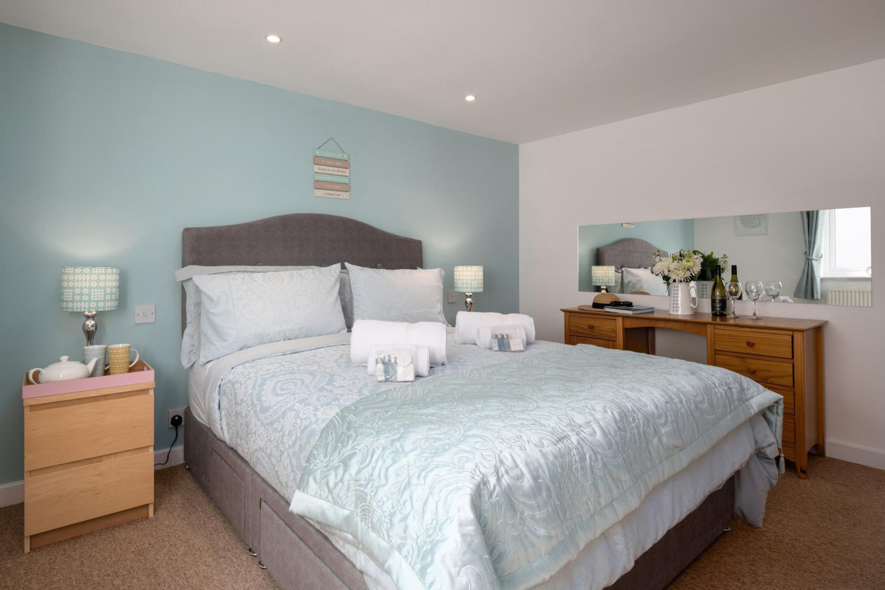 Three-Bedroom House photo 1