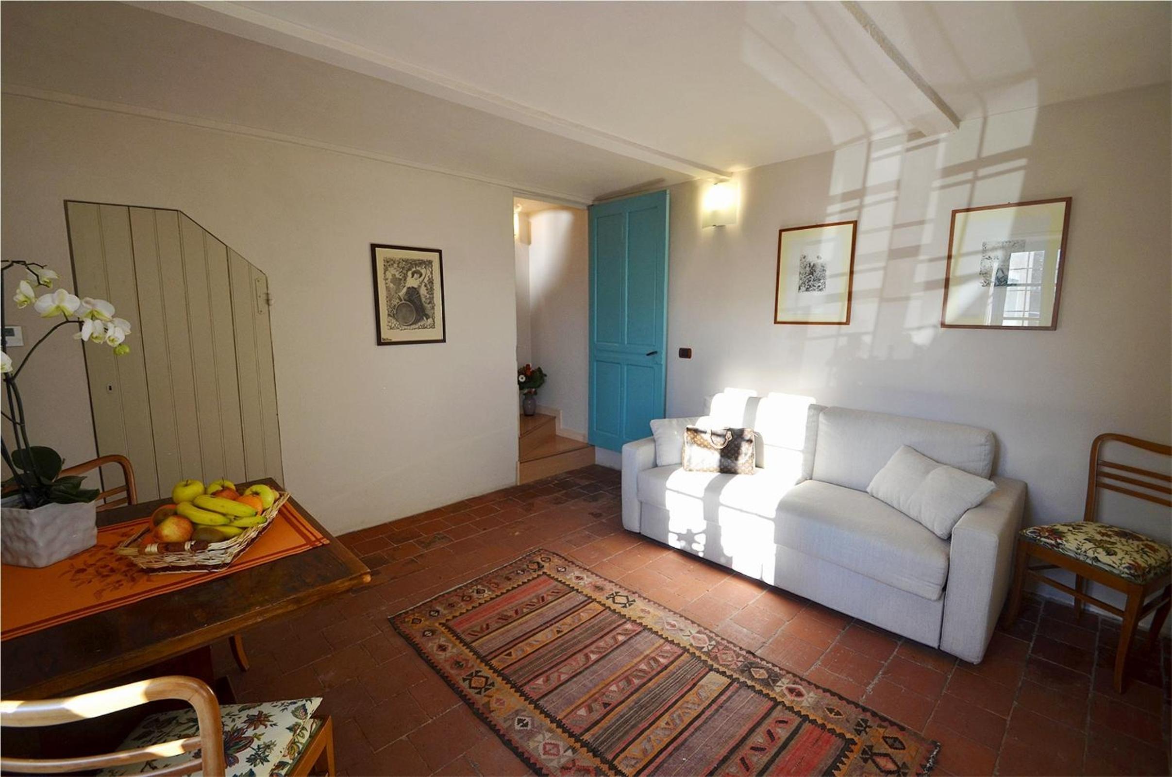 Apartment - Split Level