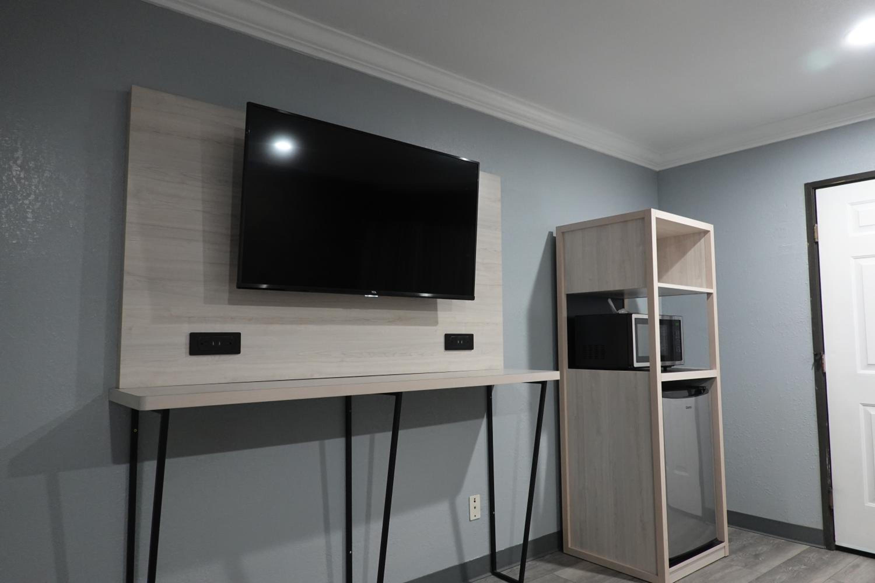 Deluxe Queen Room photo 3