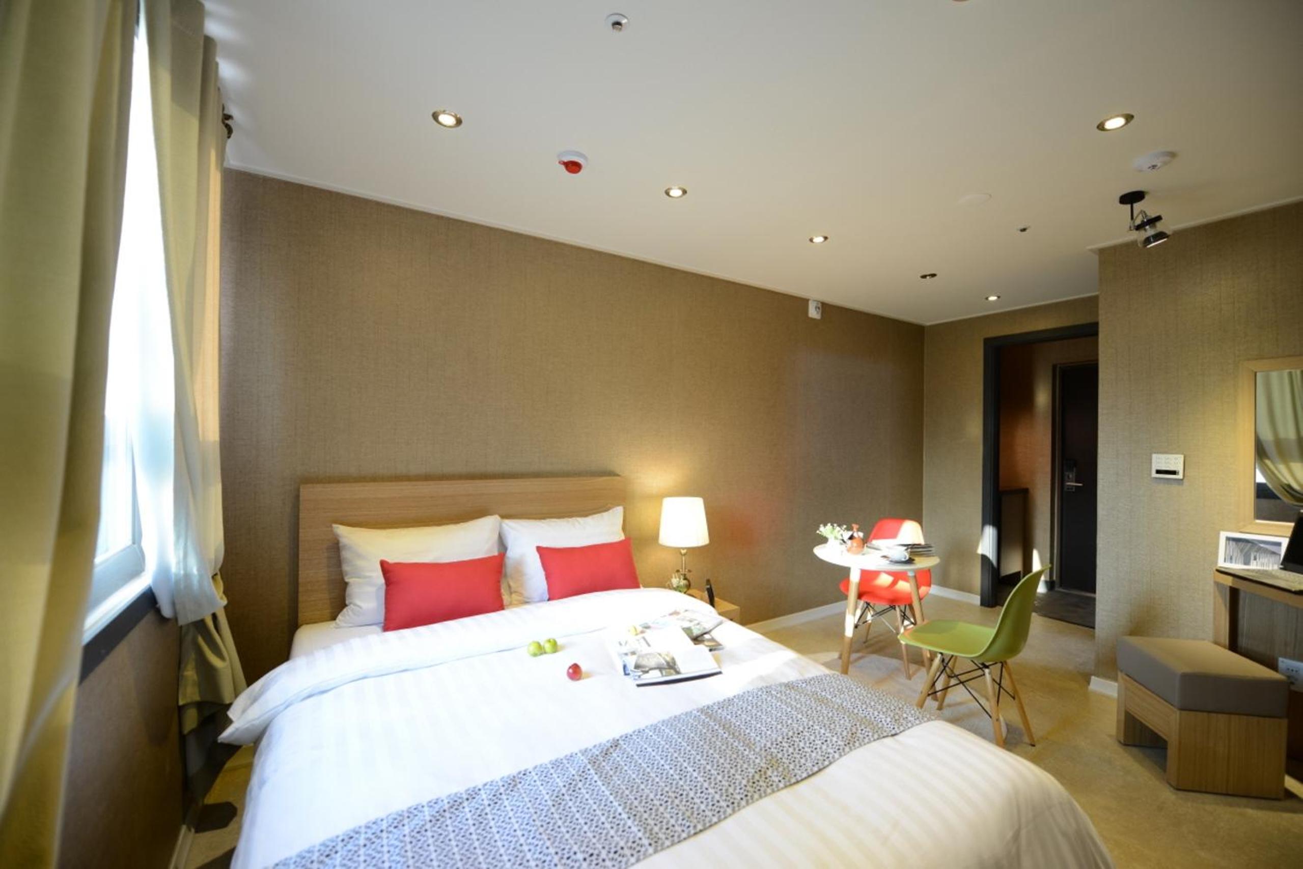 Standard Double Room photo 2