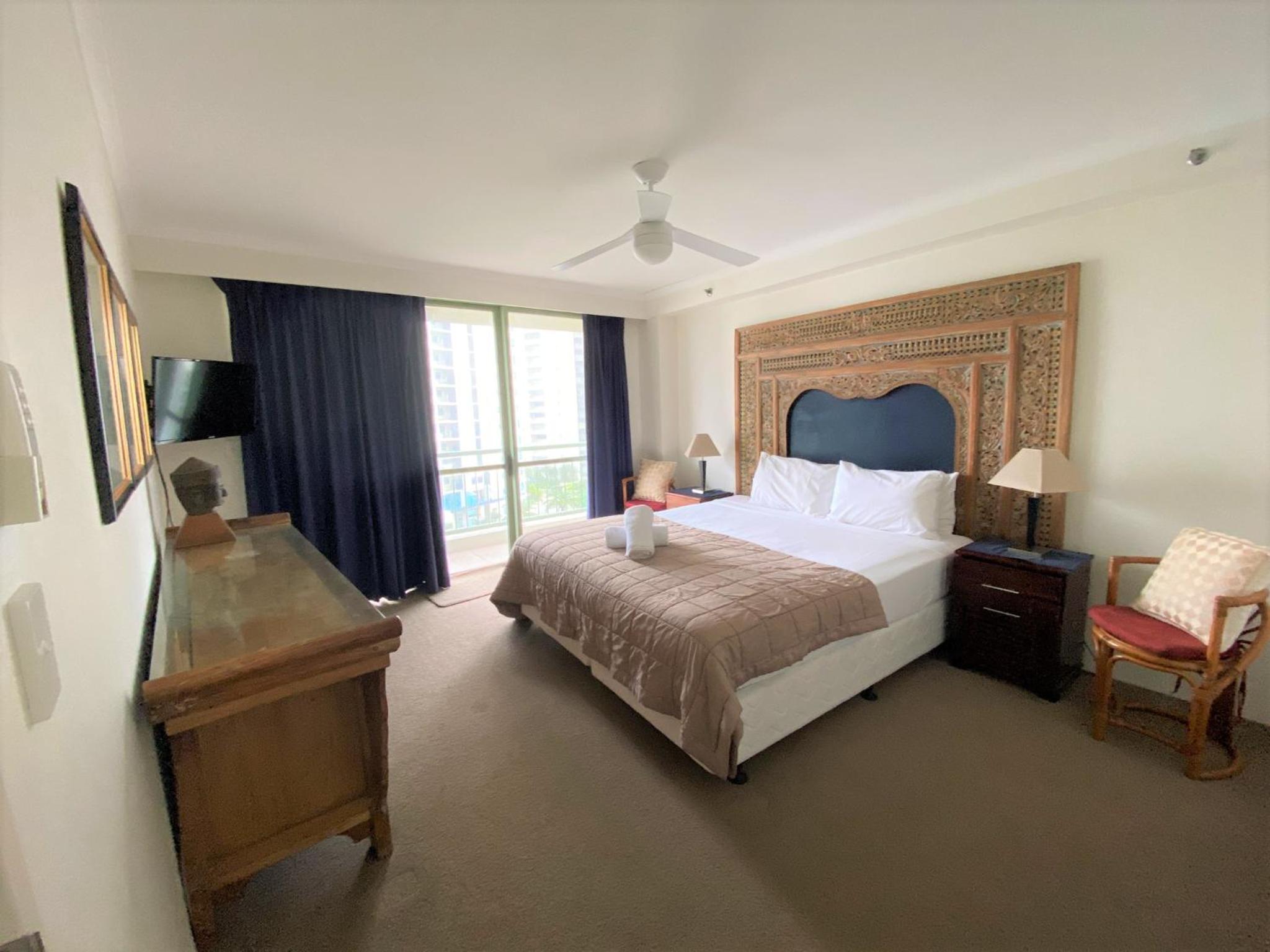 Two-Bedroom Apartment - Photo 14