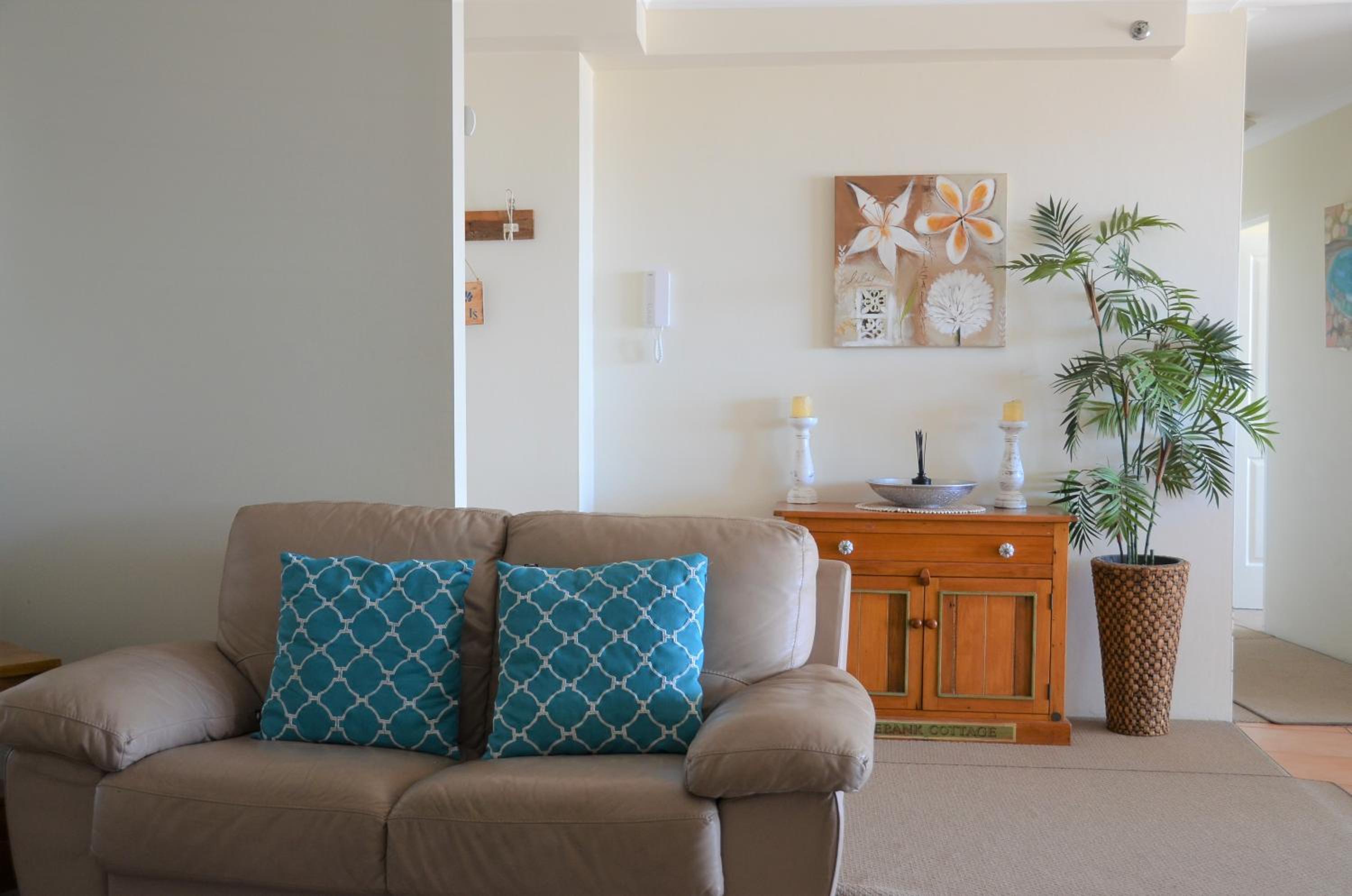 Superior Two-Bedroom Apartment - Photo 1