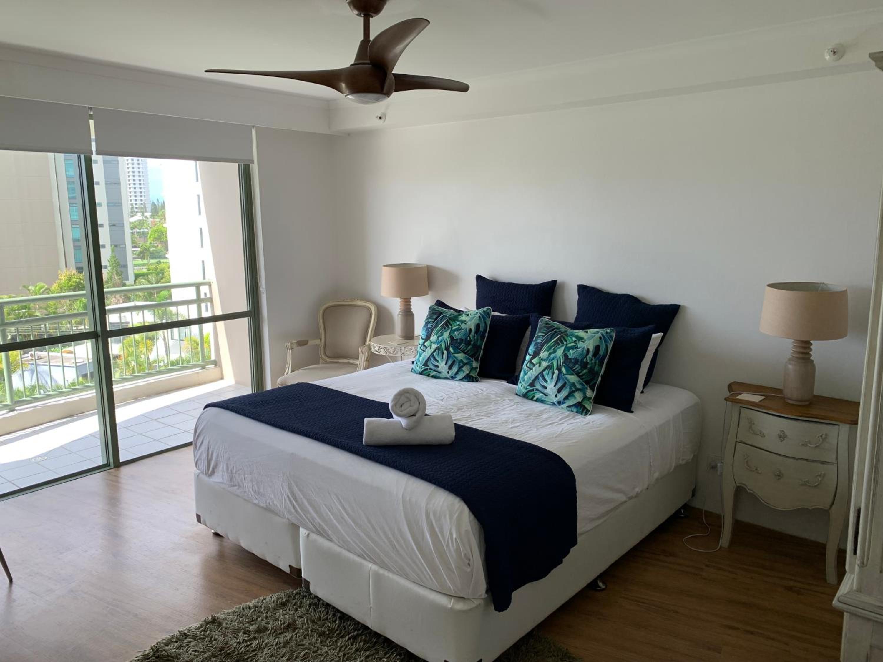 Superior Two-Bedroom Apartment - Photo 7