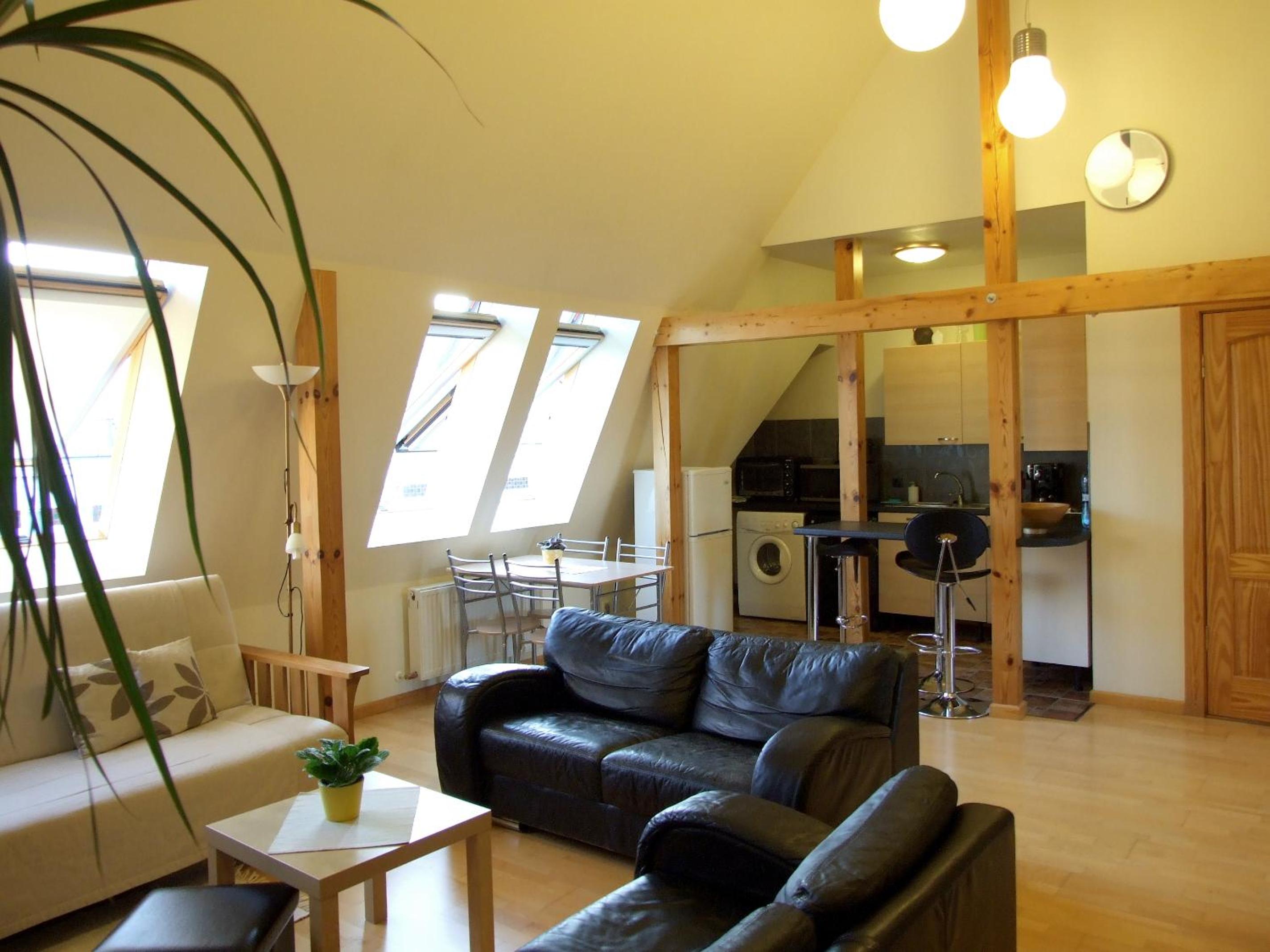 Two-Bedroom Apartment - Photo 44
